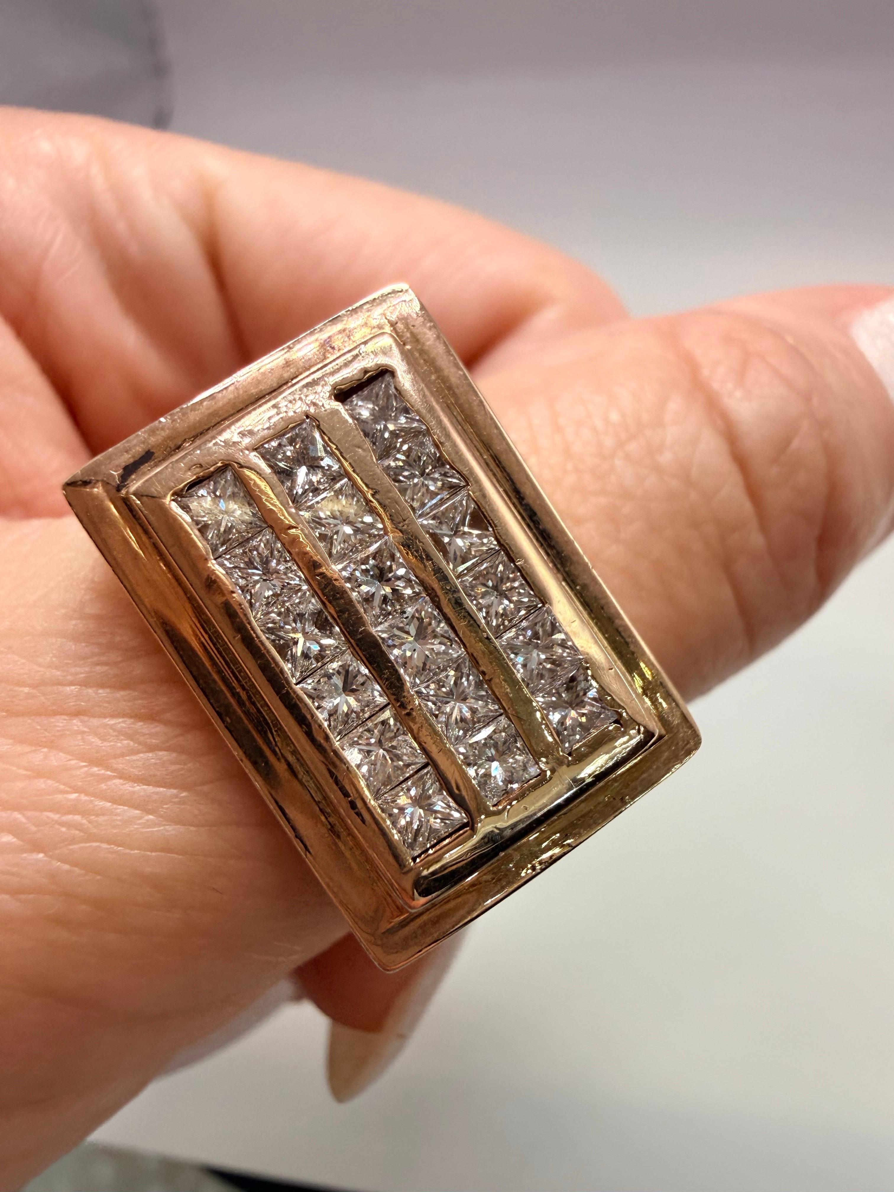 1ct Princess Cut Herren Diamantring 14Kt Gold für Damen oder Herren im Angebot