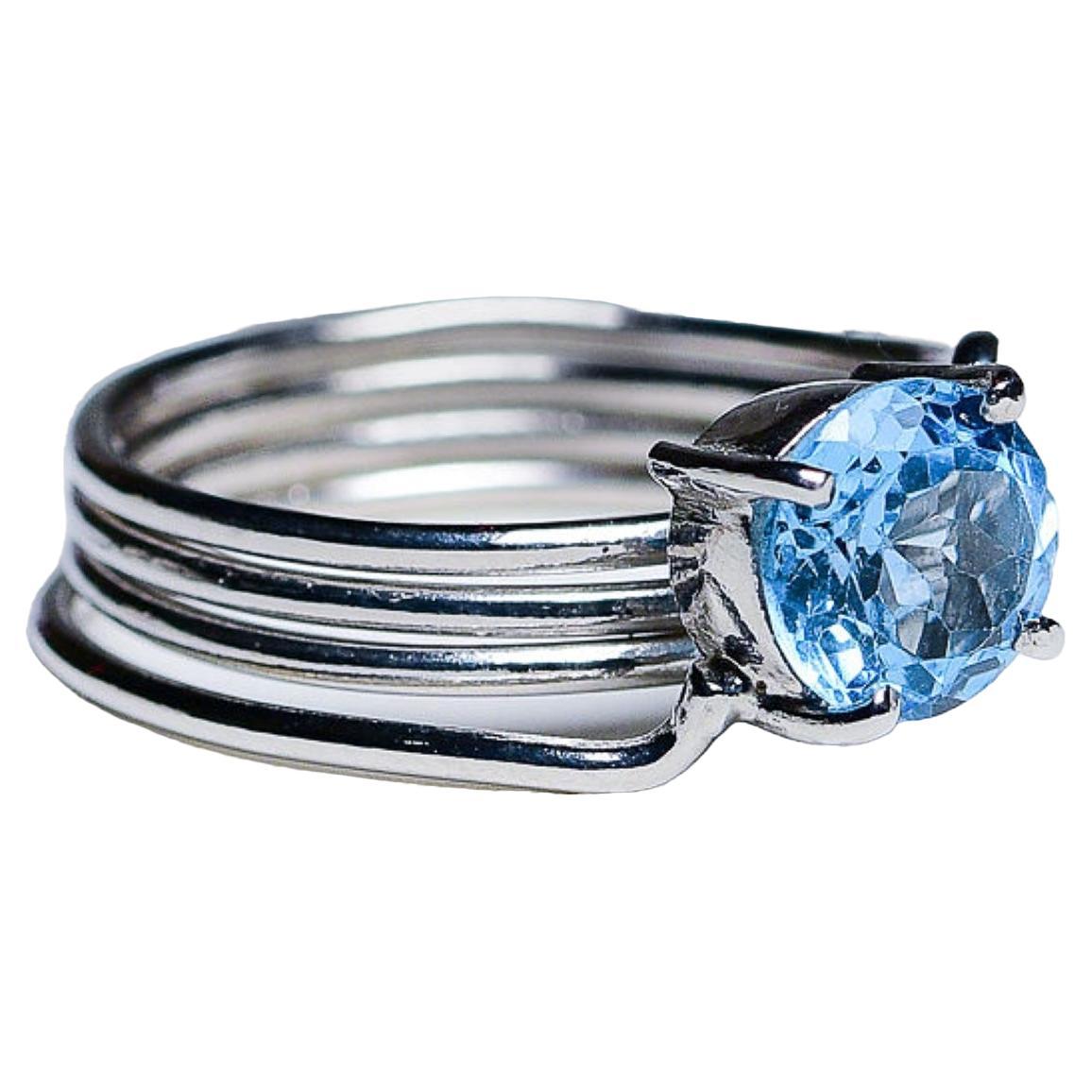 Artisan 1ct Round Blue Topaz Platinum Silver Band Ring For Sale
