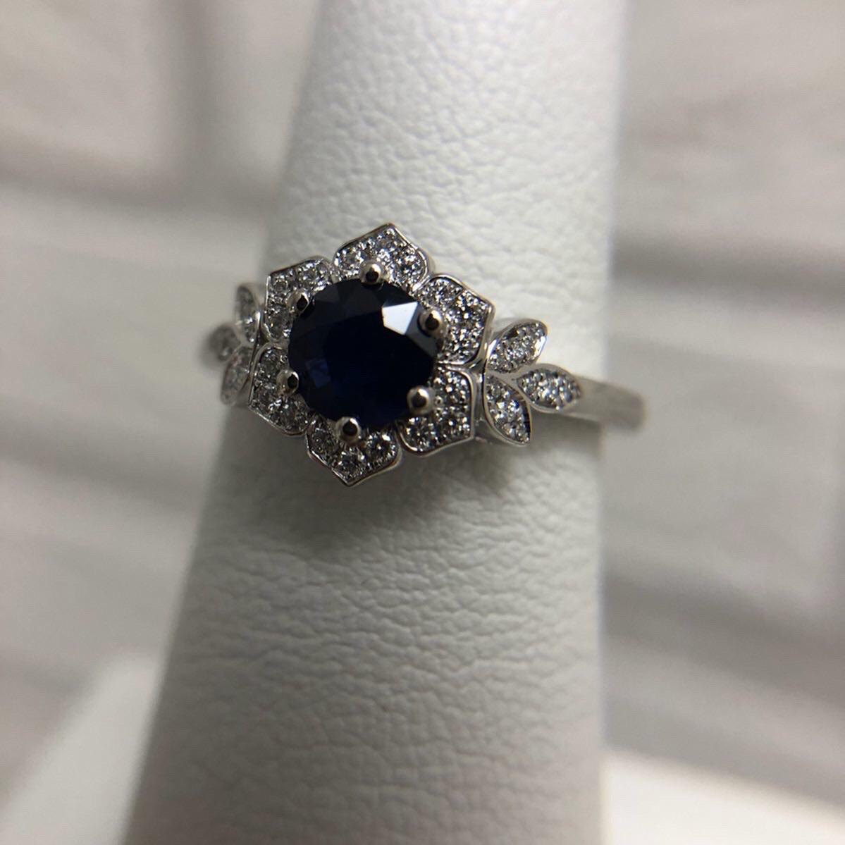 1 Karat Saphir Diamant Ring Blumenring 14KT Gold Cocktail-Blumenring mit Diamanten im Angebot 3