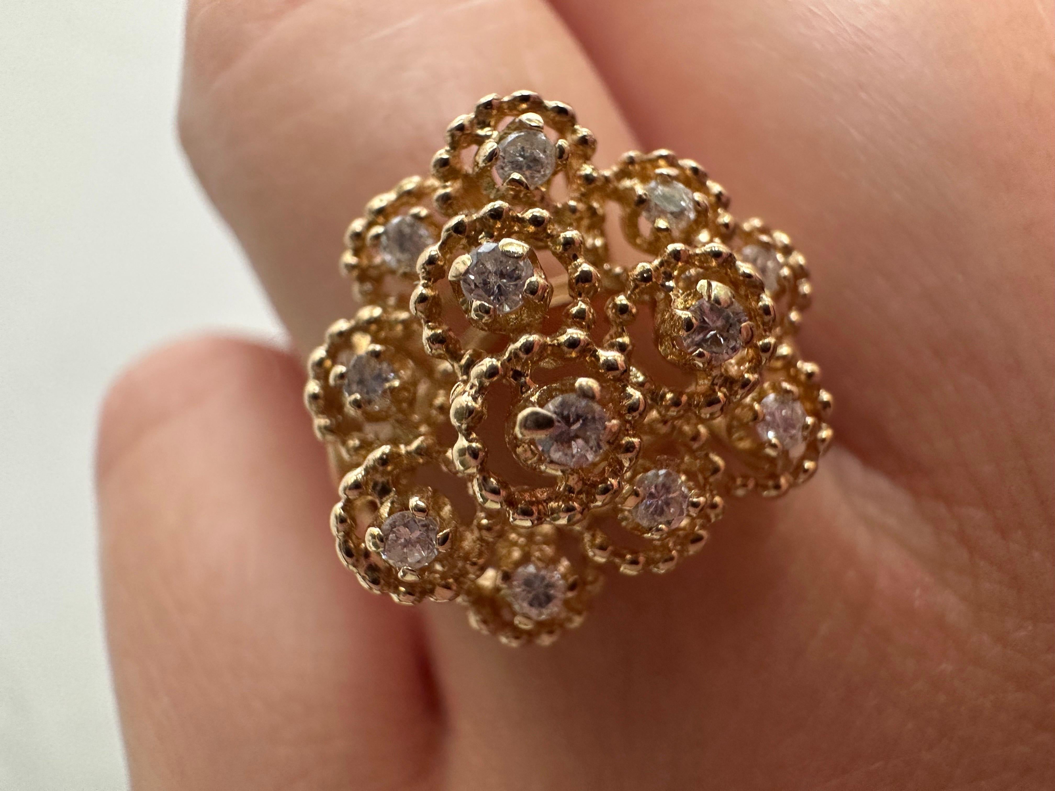 Round Cut 1ct Snowflake diamond ring 14KT yellow gold For Sale