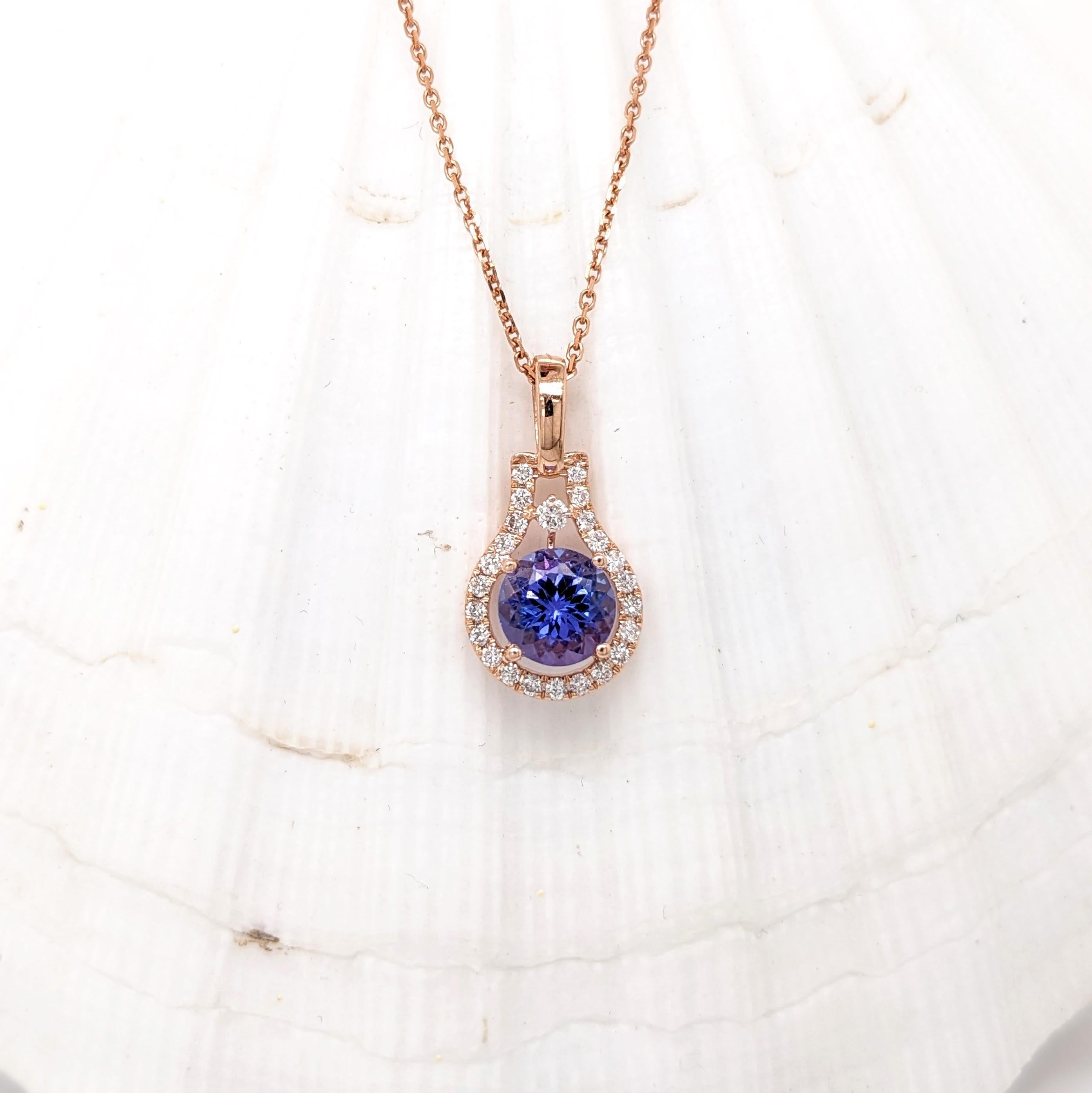 Ciondolo con tanzanite da 1 centesimo e diamanti estratti dalla terra in oro rosa massiccio 14 carati, rotondo 6 mm in vendita 2