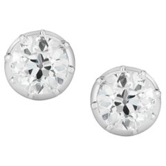 Boucles d'oreilles en or et platine avec diamant taille ancienne de 1 carat en serti clos