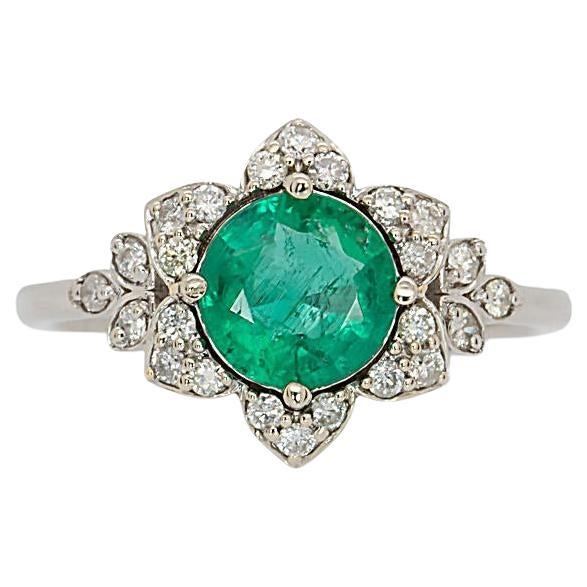 1cts Colombian Emerald Ring with Natural Diamonds Accents: Solid 14k Gold, 7mm For Sale