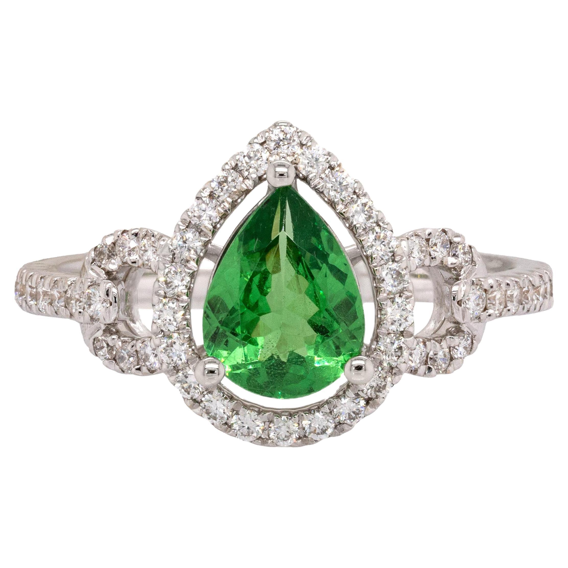 Anello con granato tsavorite da 1cts e diamanti naturali: oro massiccio 14k  8x6 mm