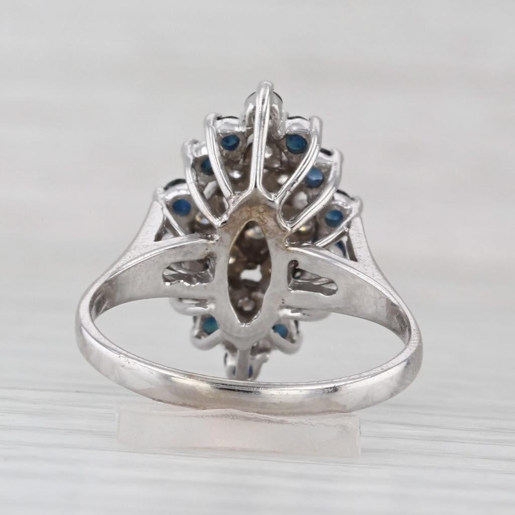 Taille ronde 1ctw Blue Sapphire Diamond Cluster Ring 14k White Gold Size 7.5 Cocktail en vente