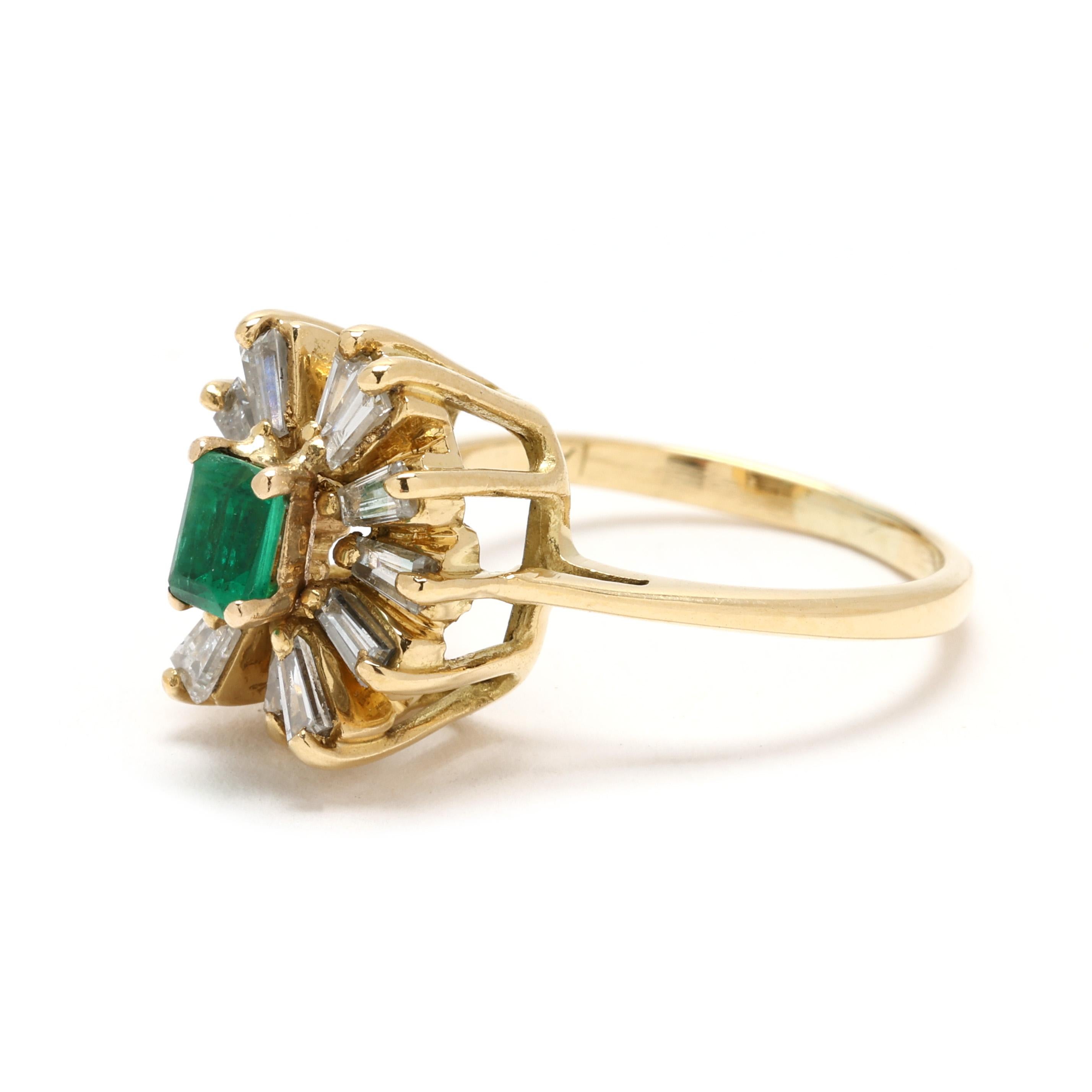 Bague cocktail en or jaune 18 carats avec diamants et émeraudes de 1 carat, taille 5,25 Bon état - En vente à McLeansville, NC