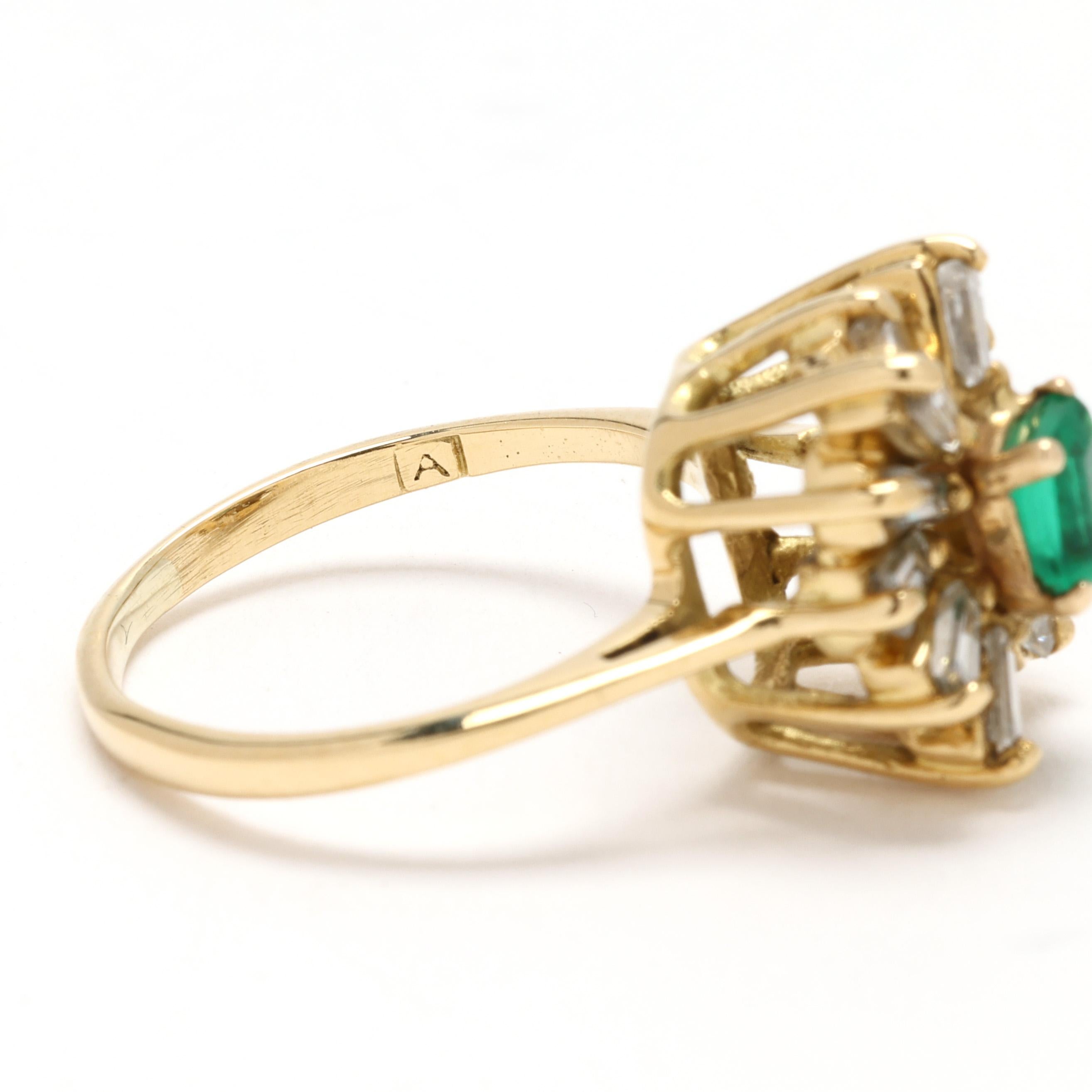 Bague cocktail en or jaune 18 carats avec diamants et émeraudes de 1 carat, taille 5,25 Pour femmes en vente