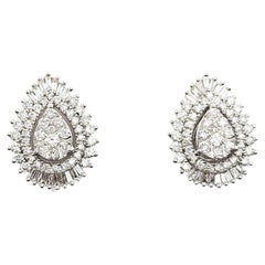 Boucles d'oreilles cocktail en or blanc et diamant de 1ctw