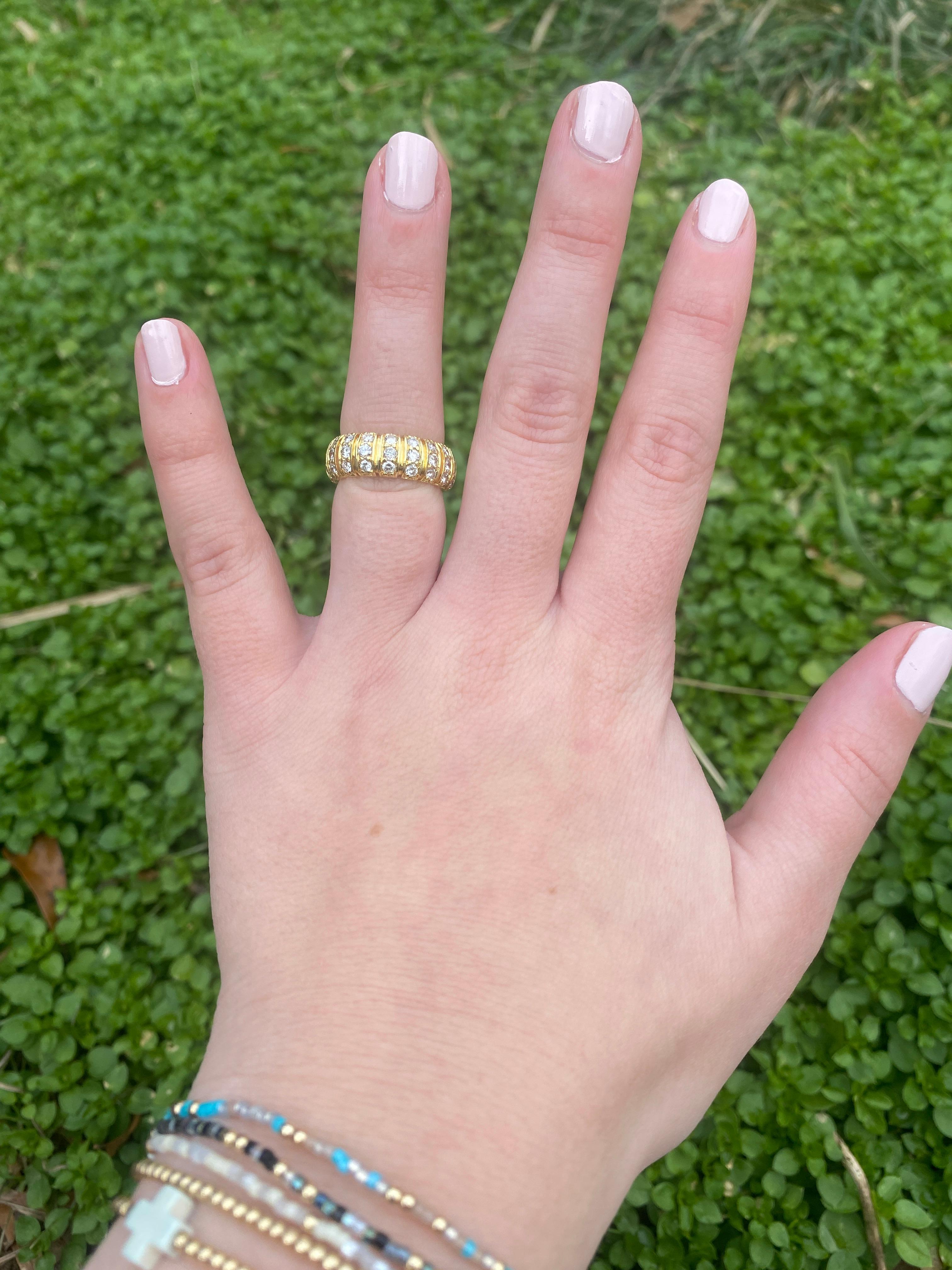1ctw Diamond Dome Band Ring, 18k Yellow Gold, Ring Size 5.75 For Sale 1