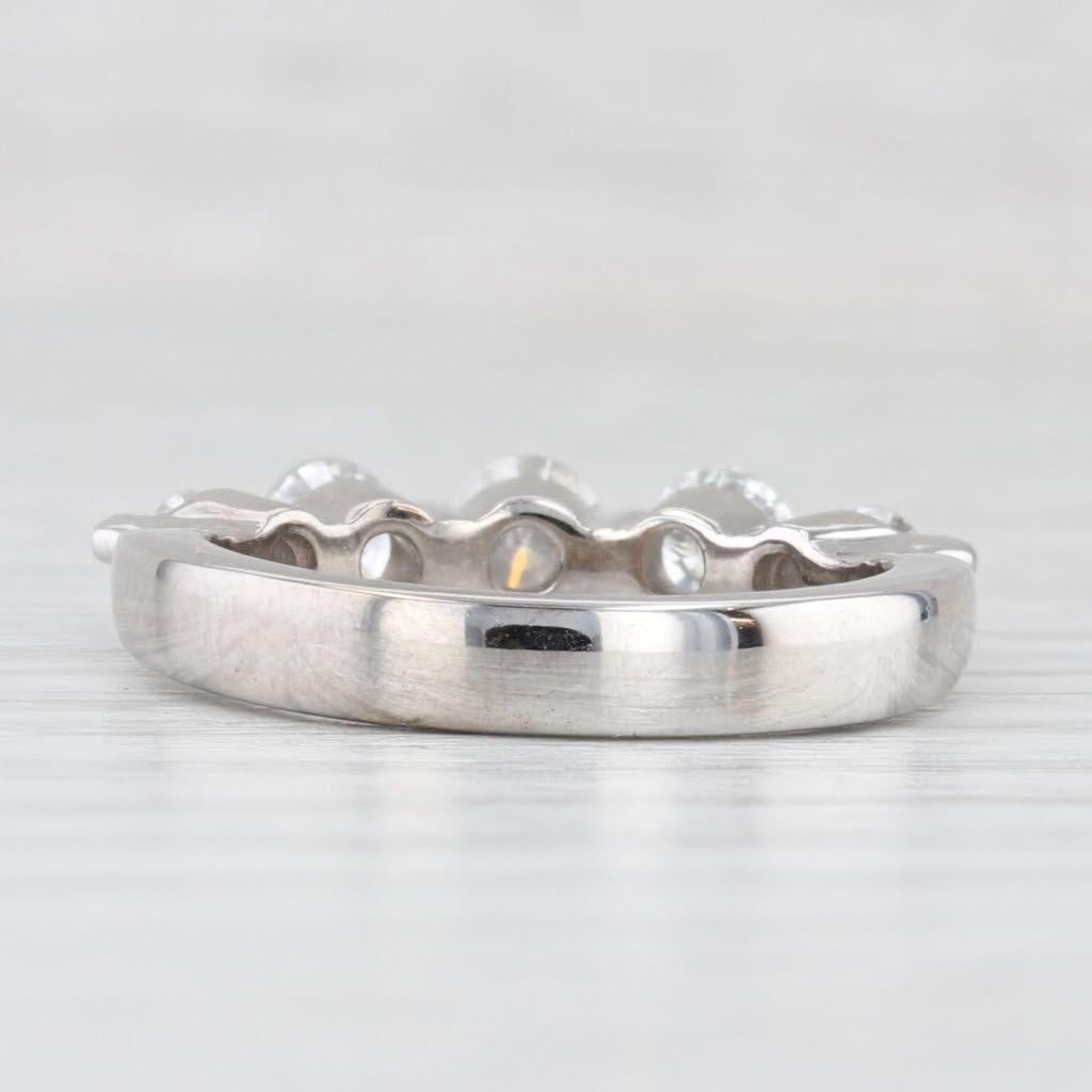 1ctw Diamant Hochzeit Jahrestag Ring 14k Weißgold Größe 6,5 stapelbar Band (Rundschliff) im Angebot