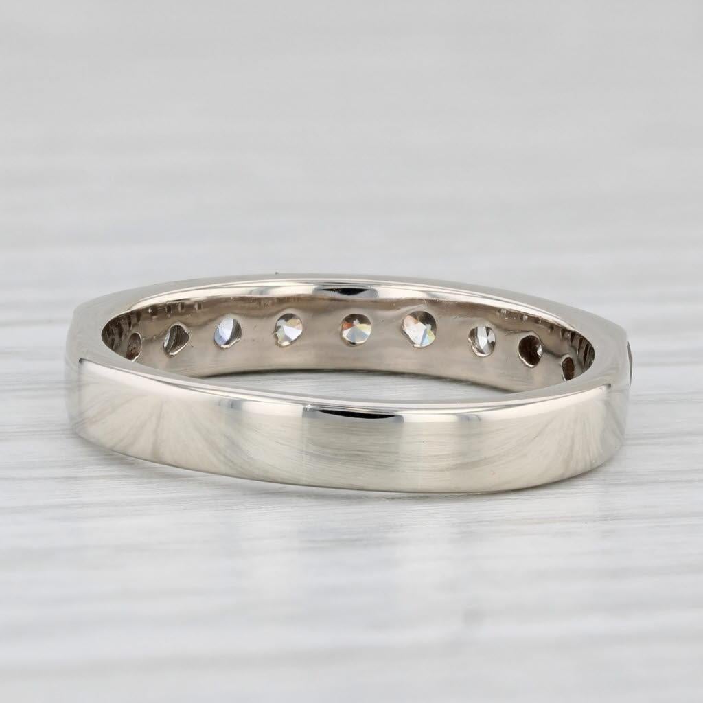 Gemstone Information:
- Natural Diamonds -
Total Carats - 1ctw
Cut - Round Brilliant
Color - J - L
Clarity - VS2

Metal: 14k White Gold 
Weight: 4.5 Grams 
Stamps: 14k
Face Height: 3.8 mm 
Rise Above Finger: 2.6 mm
Band / Shank Width: 3.5 mm

This