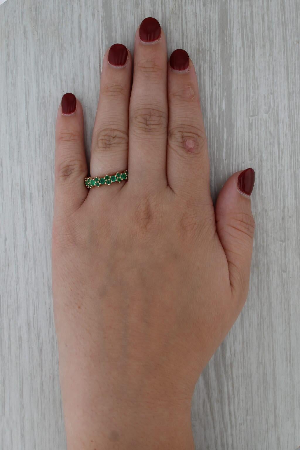 Anello impilabile con smeraldo da 1ctw in oro rosa 18k misura 6,5 in vendita 4