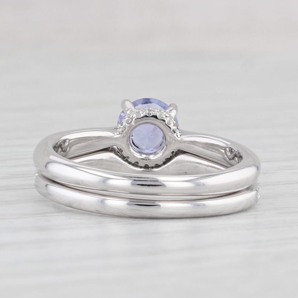 Anello di fidanzamento con tanzanite rotonda da 1 ct. Fascia nuziale con diamante in oro 18 carati in vendita 1