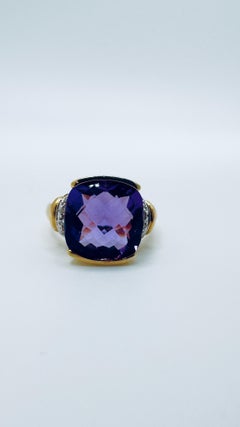 1K Yellow Gold Amethyst Cushion Cocktail Ring with Diamond Accents, Size 6.5