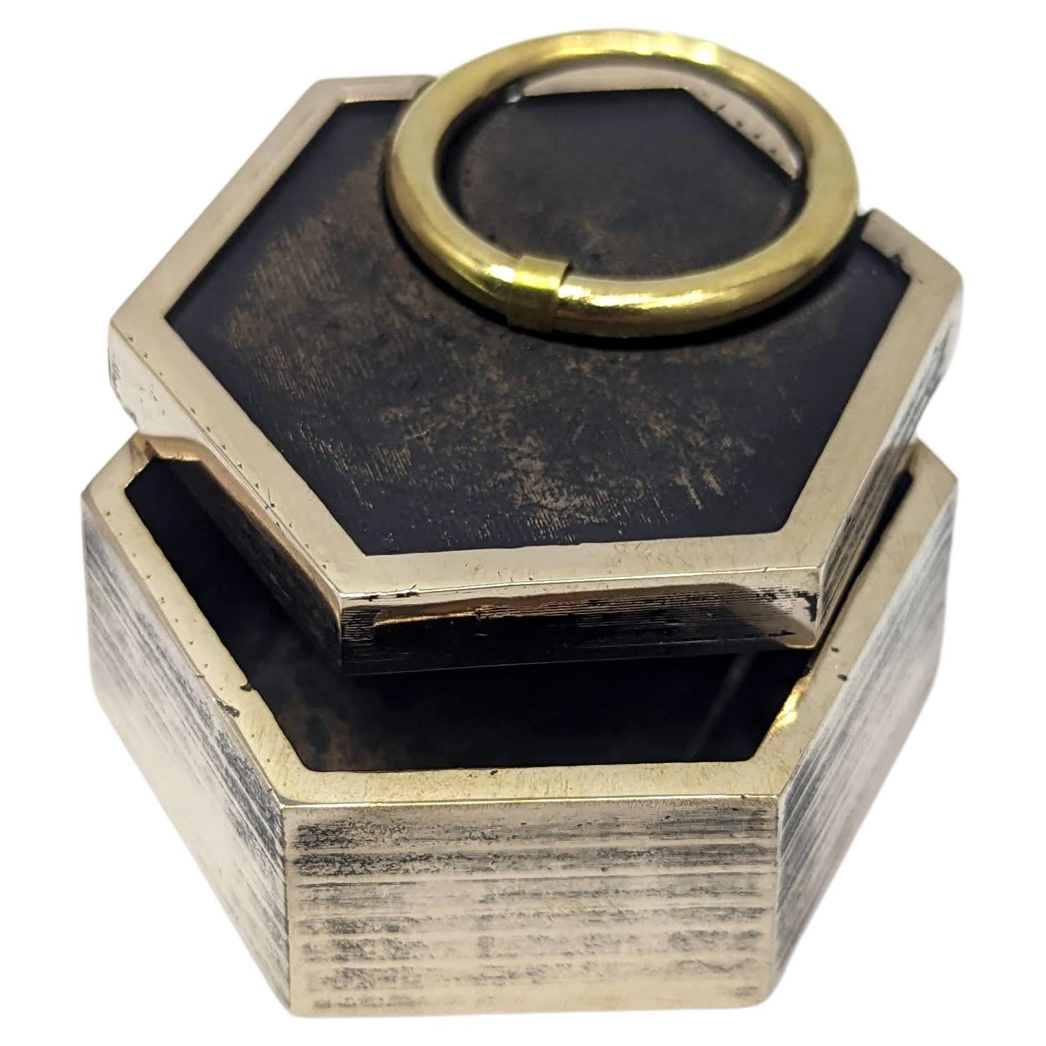 1KG - Boîte à bijoux en bronze ou en chêne  en vente