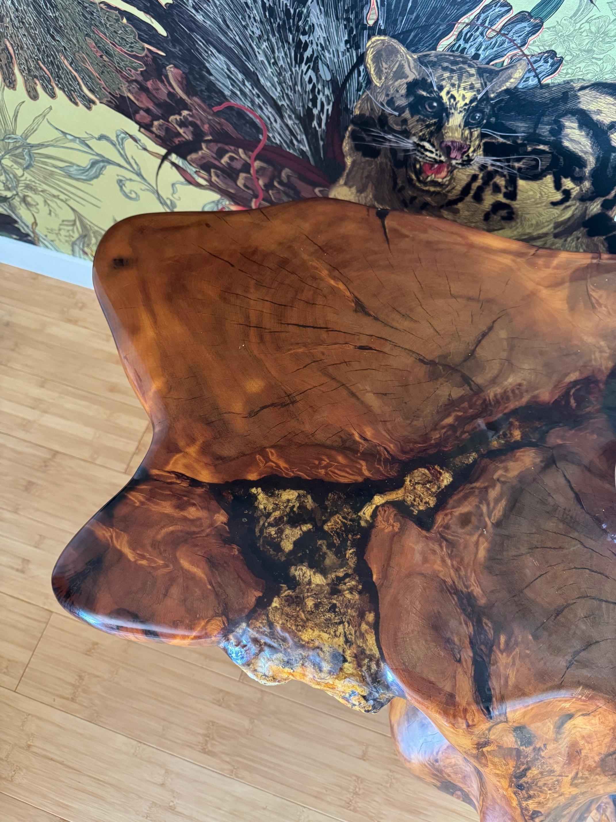 1m Kauri Coffee Table in Solid Ancient Kauri Wood In New Condition For Sale In Kumeu, NZ