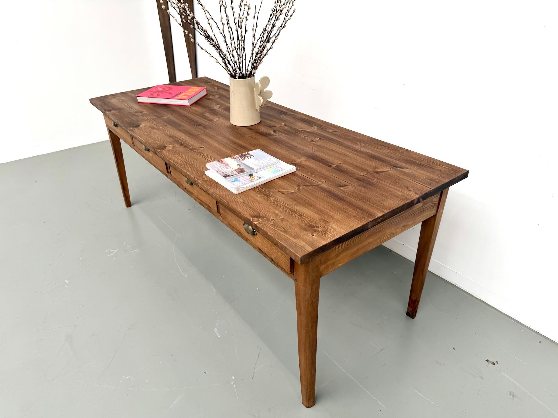 1ntique farmhouse table in beech and pine,  with 8 drawers For Sale 6