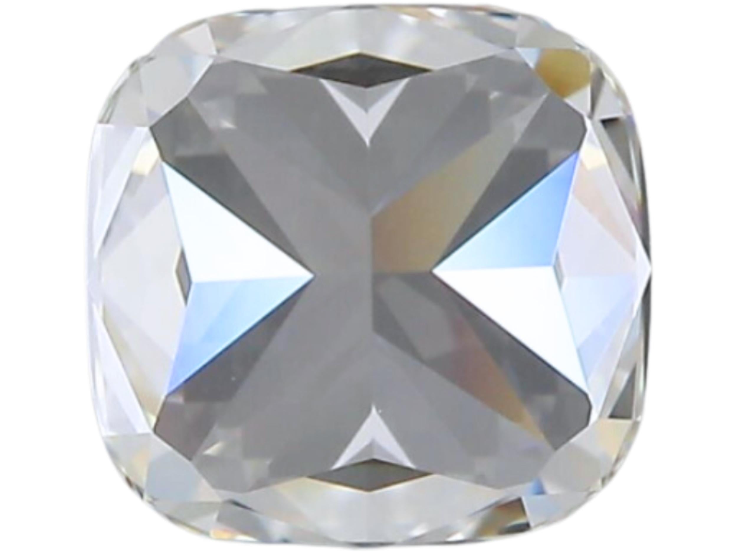 1pc Captivating Natural cut Cushion diamond in a 1.03 carat For Sale 5