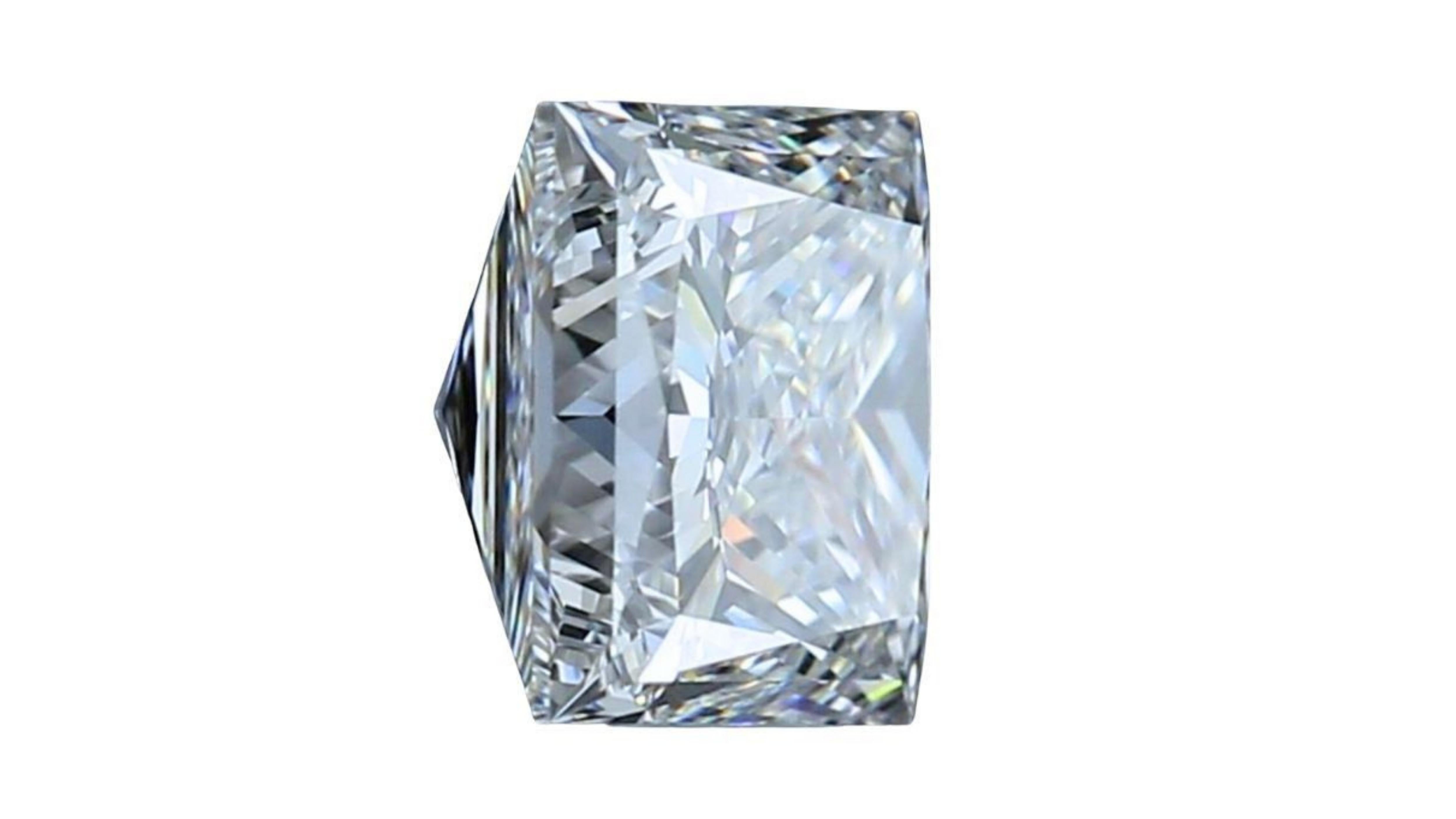 Taille ronde 1pc. Brilliante 1,5 carat Square Modified Brilliant Natural Diamond en vente