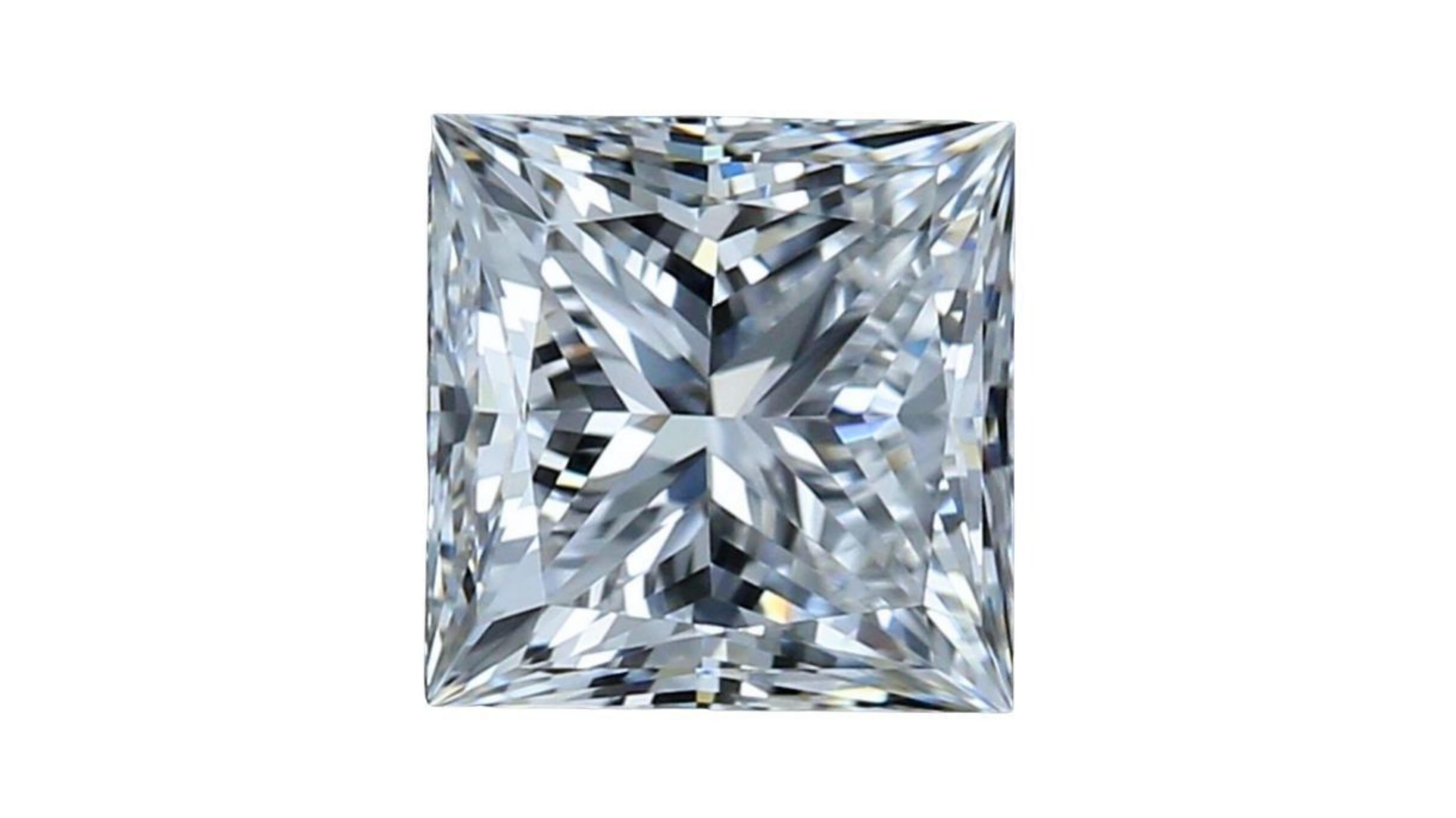 1pc. Sparkling 1.5 Carat Square Modified Brilliant Natural Diamond For Sale 1