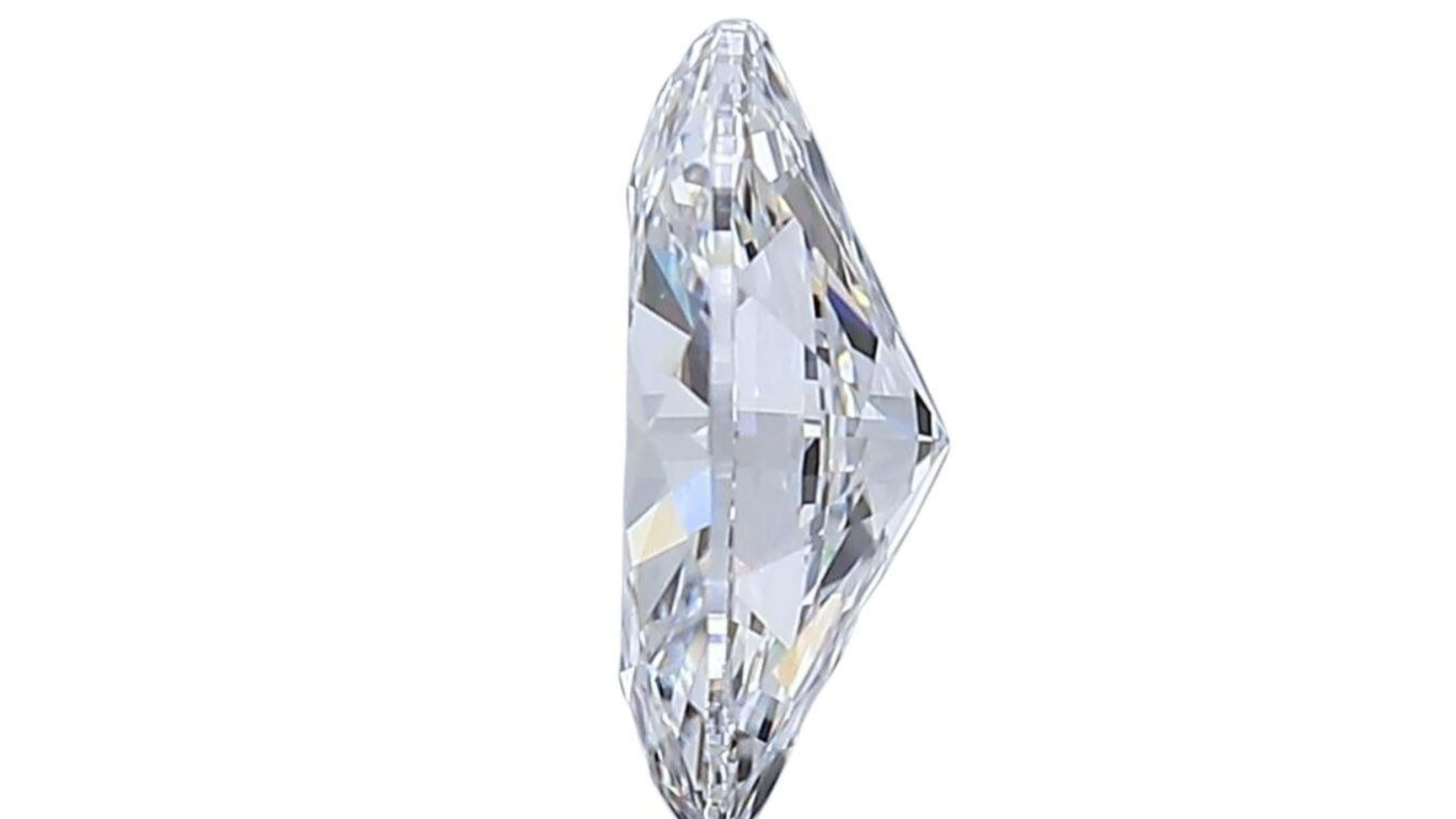 1pc. Sparkling .70 Oval Brilliant Cut Natural Diamond For Sale 2