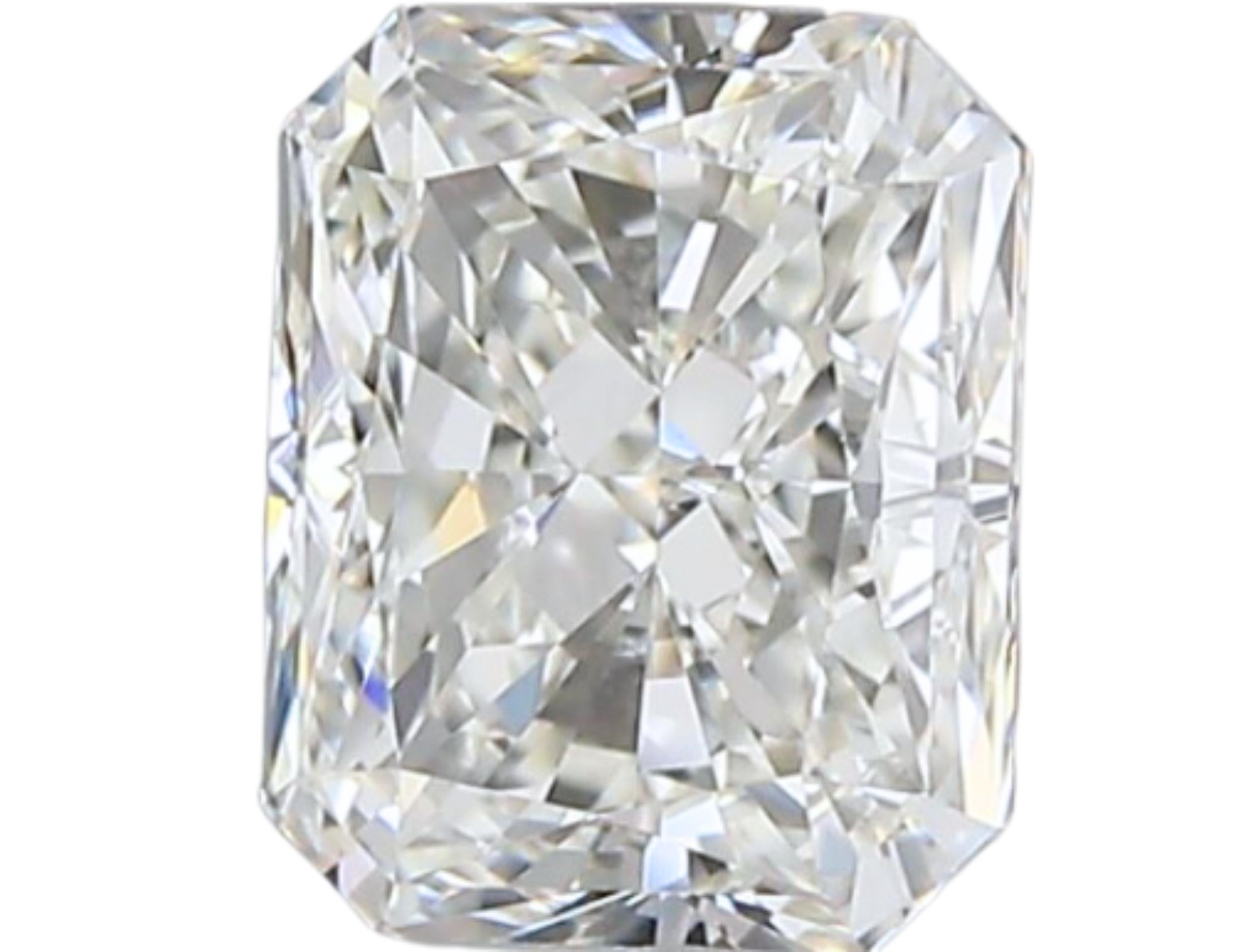 Square Cut 1pc Sparkling Natural cut Rectangular diamond in a 1 carat  For Sale