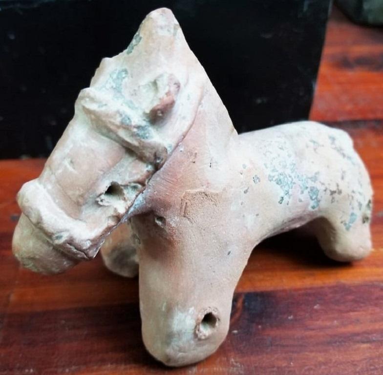 1st Century BC Group of 4 Terracotta Animals from Indus Valley For Sale 7