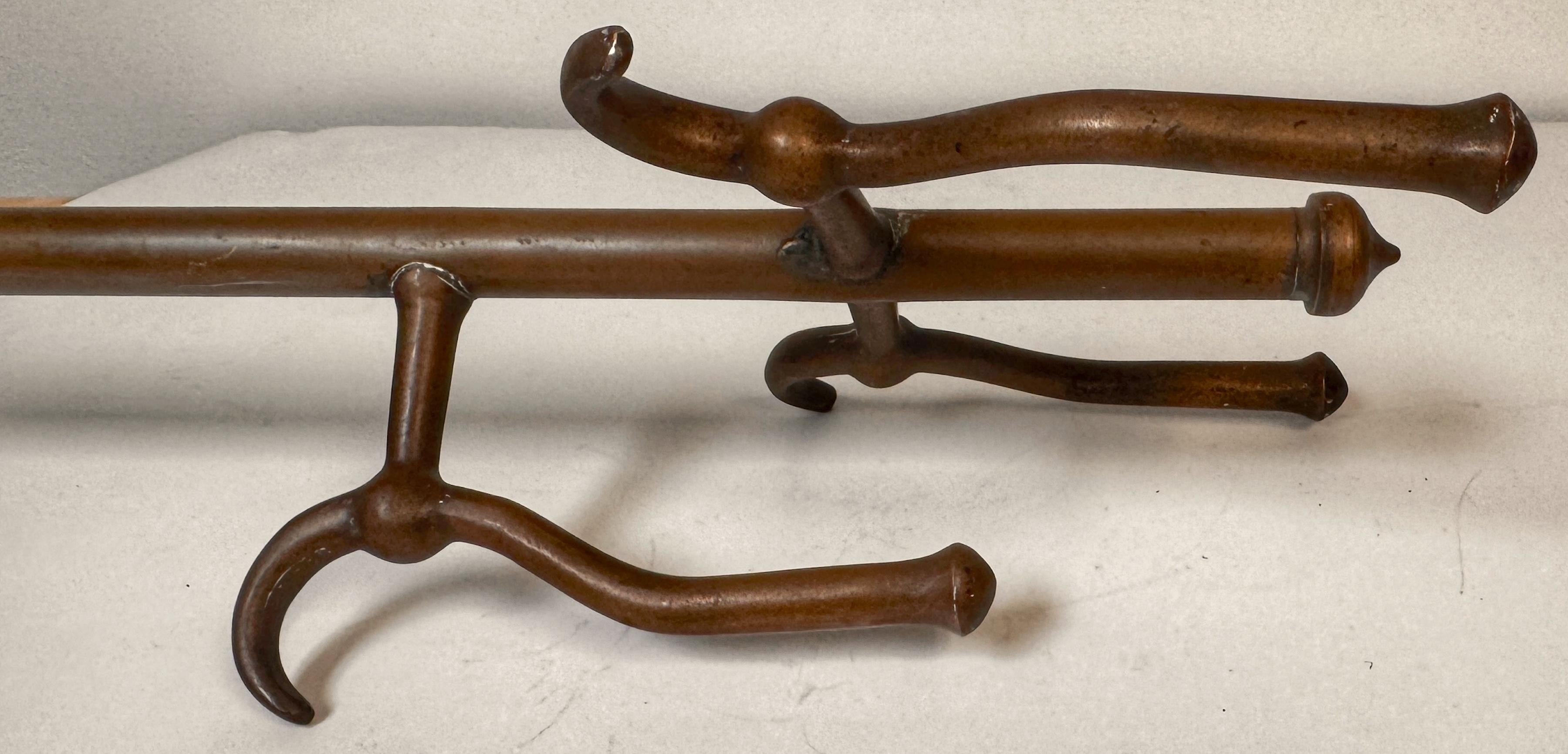 Porte-manteau/chapeau en laiton Trident pour navire, train ou salon de 1ère classe, Circa 1890 en vente 3