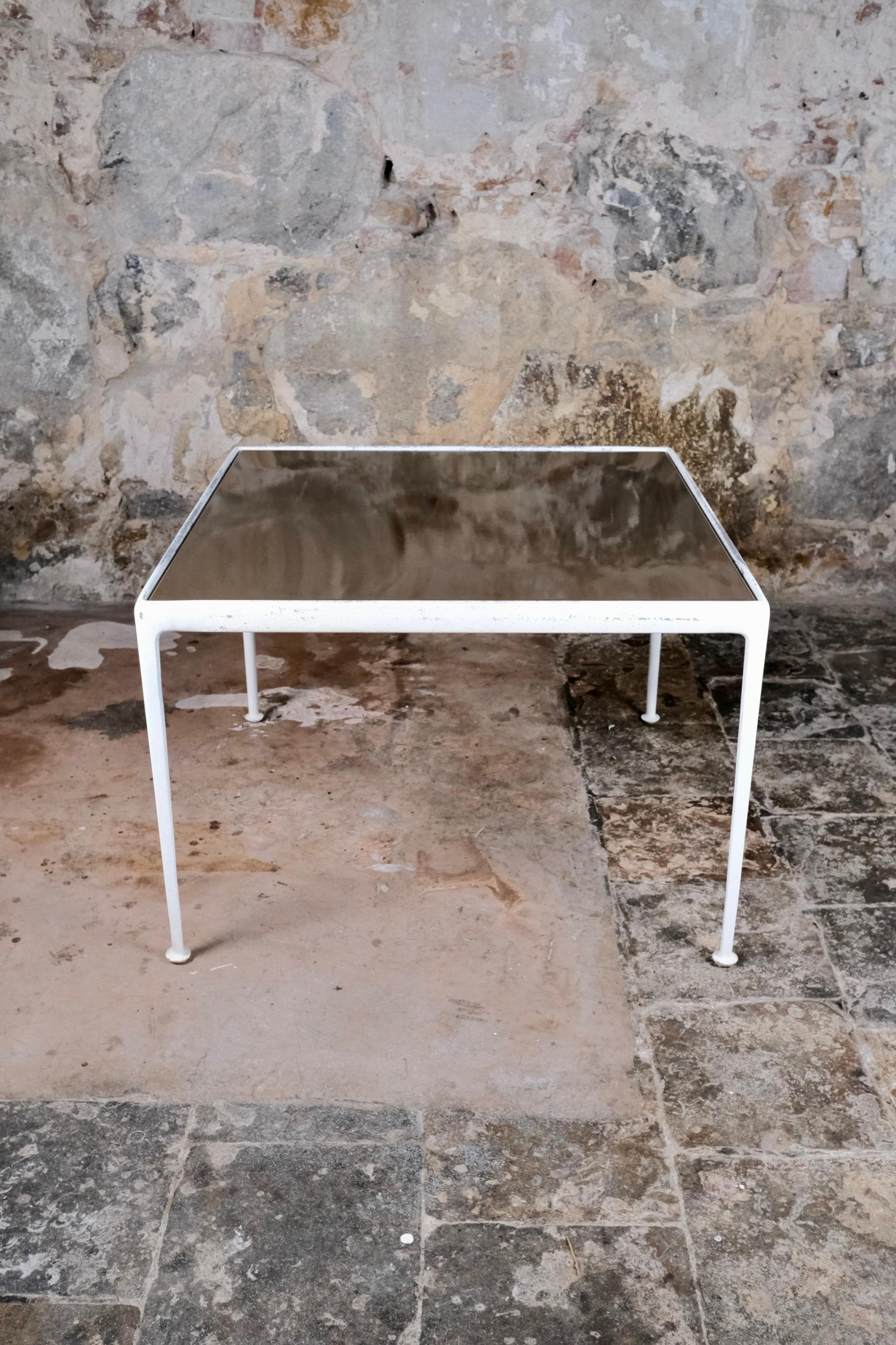 Metà XX secolo Tavolo per il tempo libero in 1a edizione di Richard Schultz per Knoll, 1966 in vendita