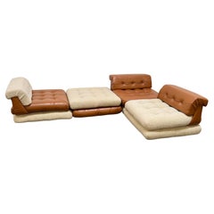 1st Edition Mah Jong Sofa by Hans Hopfer for Roche Bobois, France circa 1971