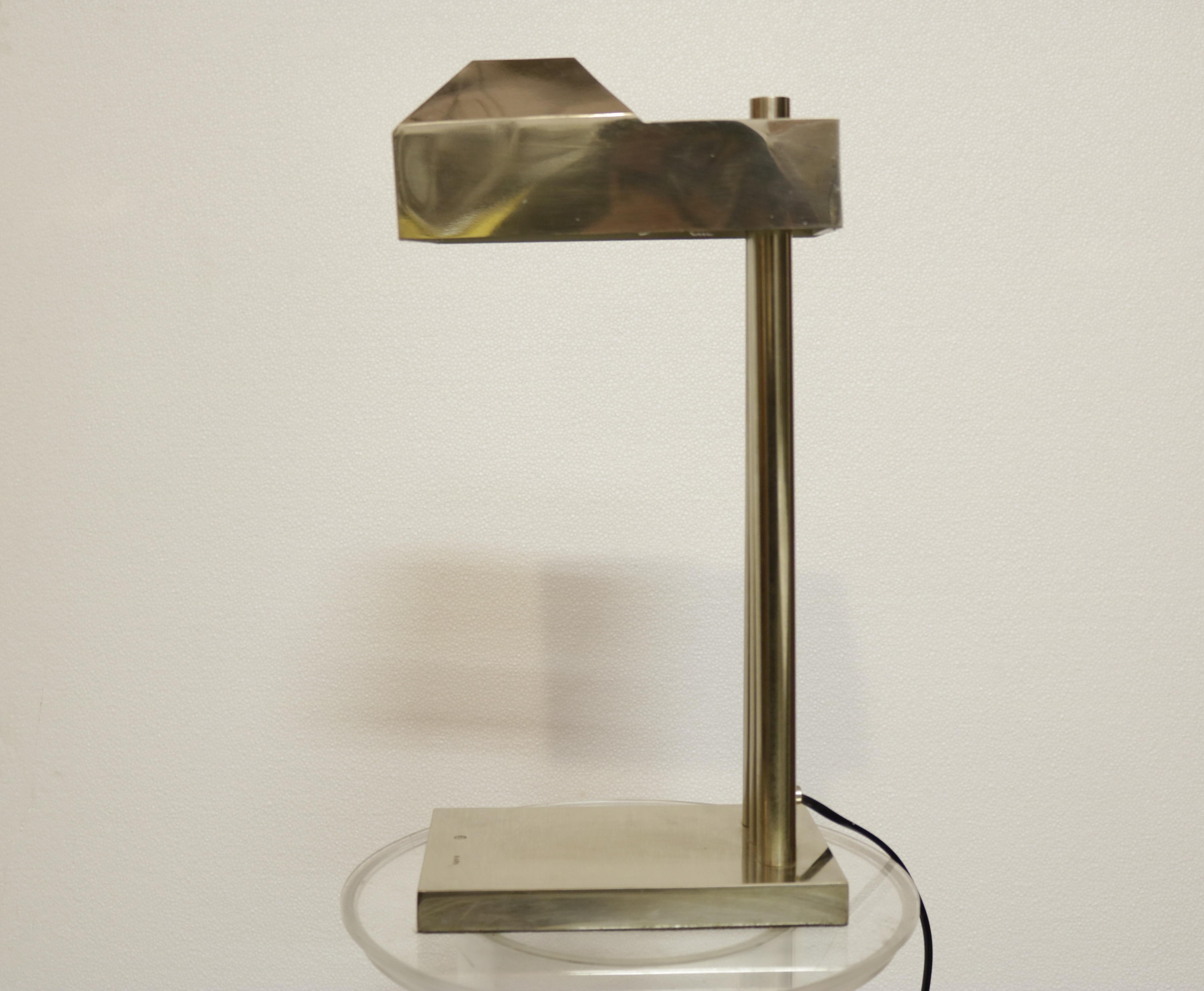A rectangular table lamp by Marcel Breuer.
They are the first edition of Marcel Breuer lamps. They are stamped with numbers only, contrary to the ones marked 