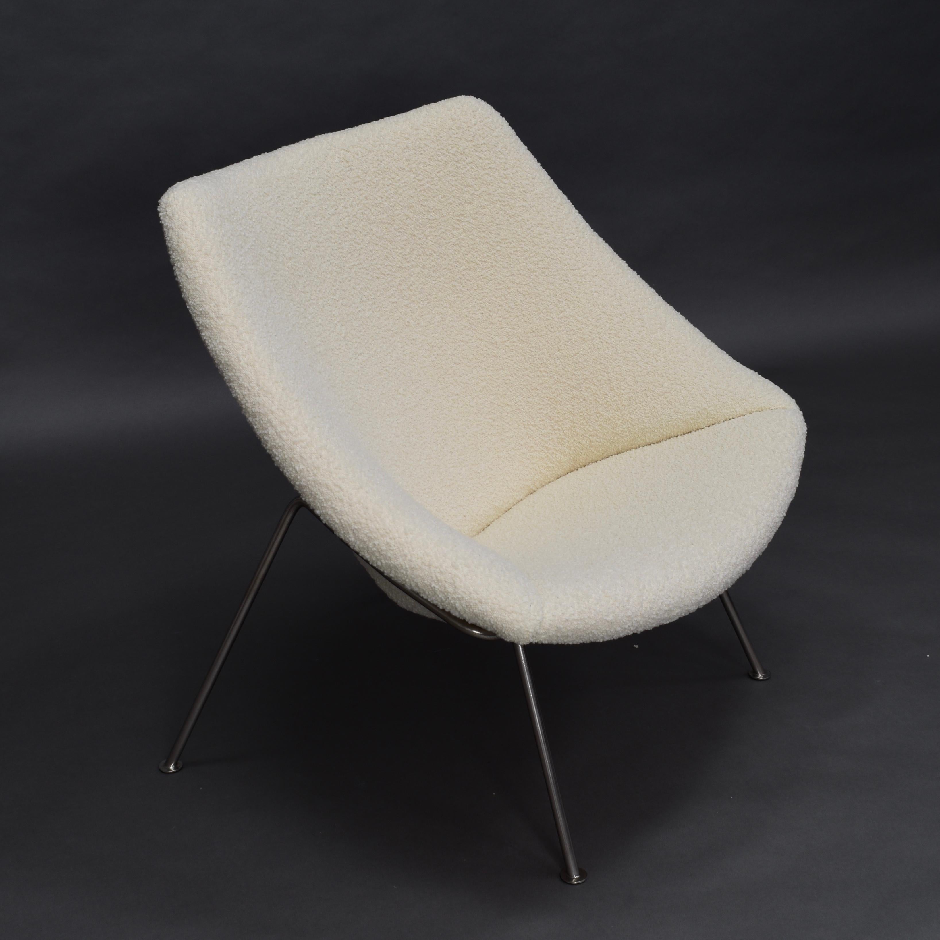 1st Edition Oyster Lounge Chair by Pierre Paulin Artifort New Upholstery, 1965 For Sale 3