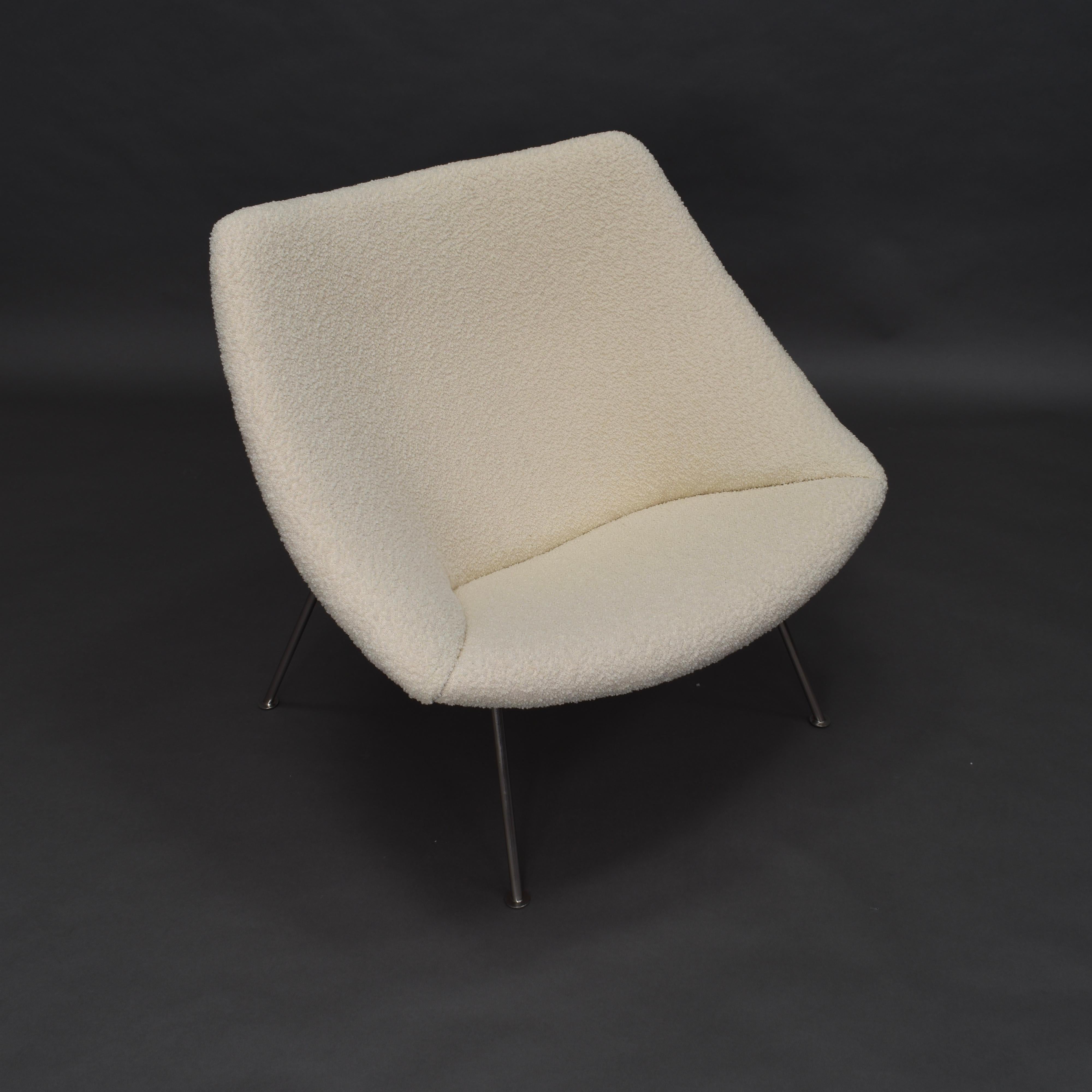 1st Edition Oyster Lounge Chair by Pierre Paulin Artifort New Upholstery, 1965 For Sale 4