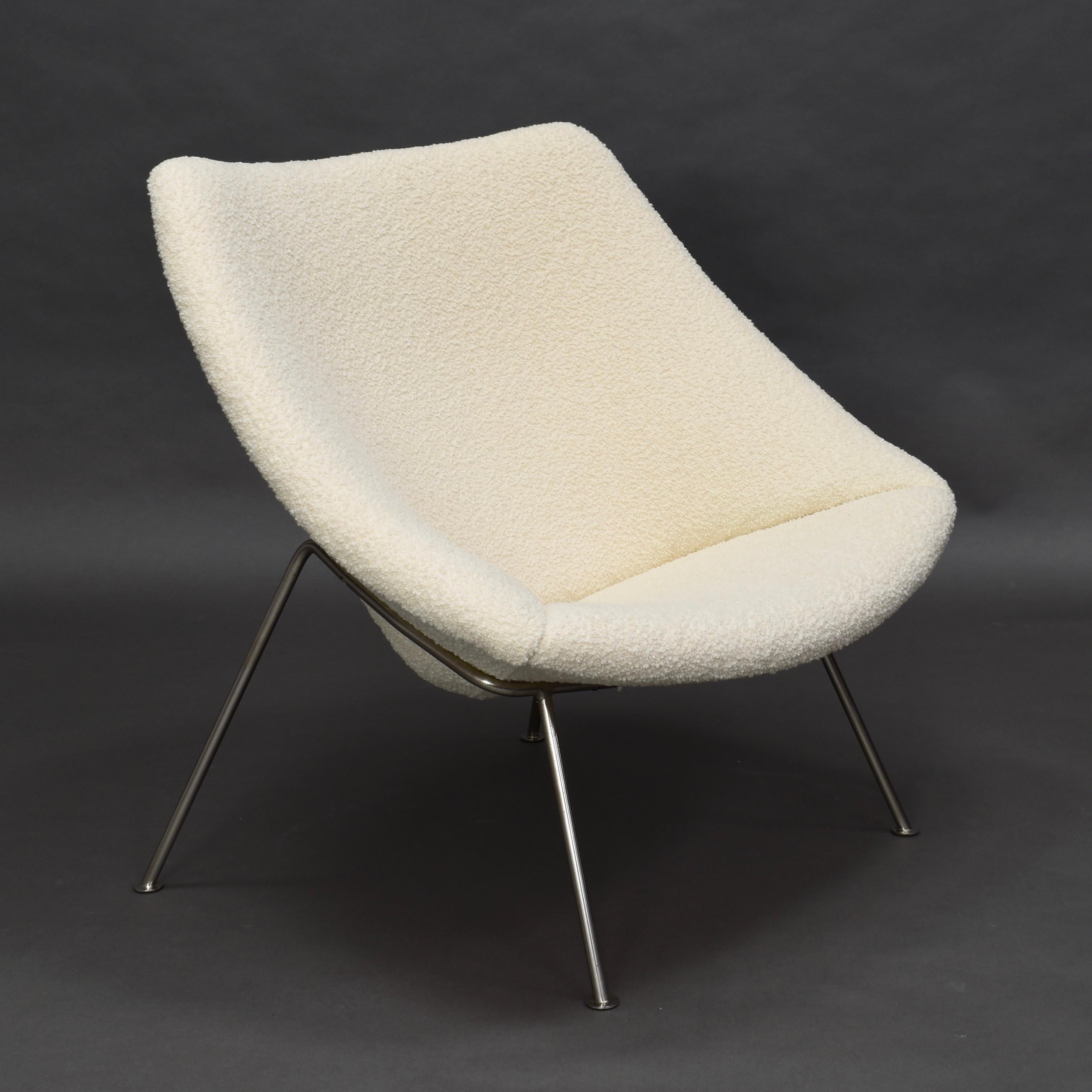 1st Edition Oyster Lounge Chair by Pierre Paulin Artifort New Upholstery, 1965 For Sale 5