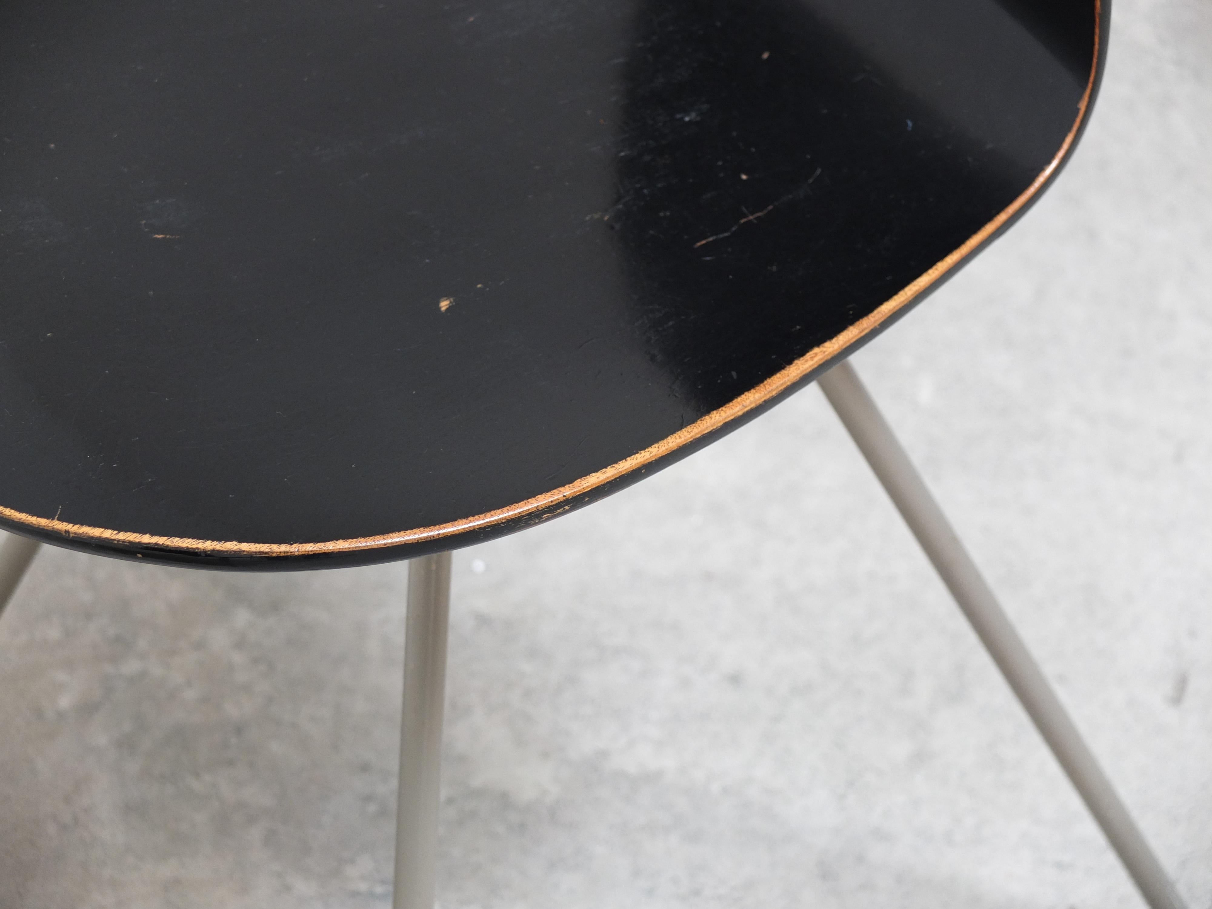 1st Edition Pair of 'Tongue' Chairs by Arne Jacobsen for Fritz Hansen, 1955 5