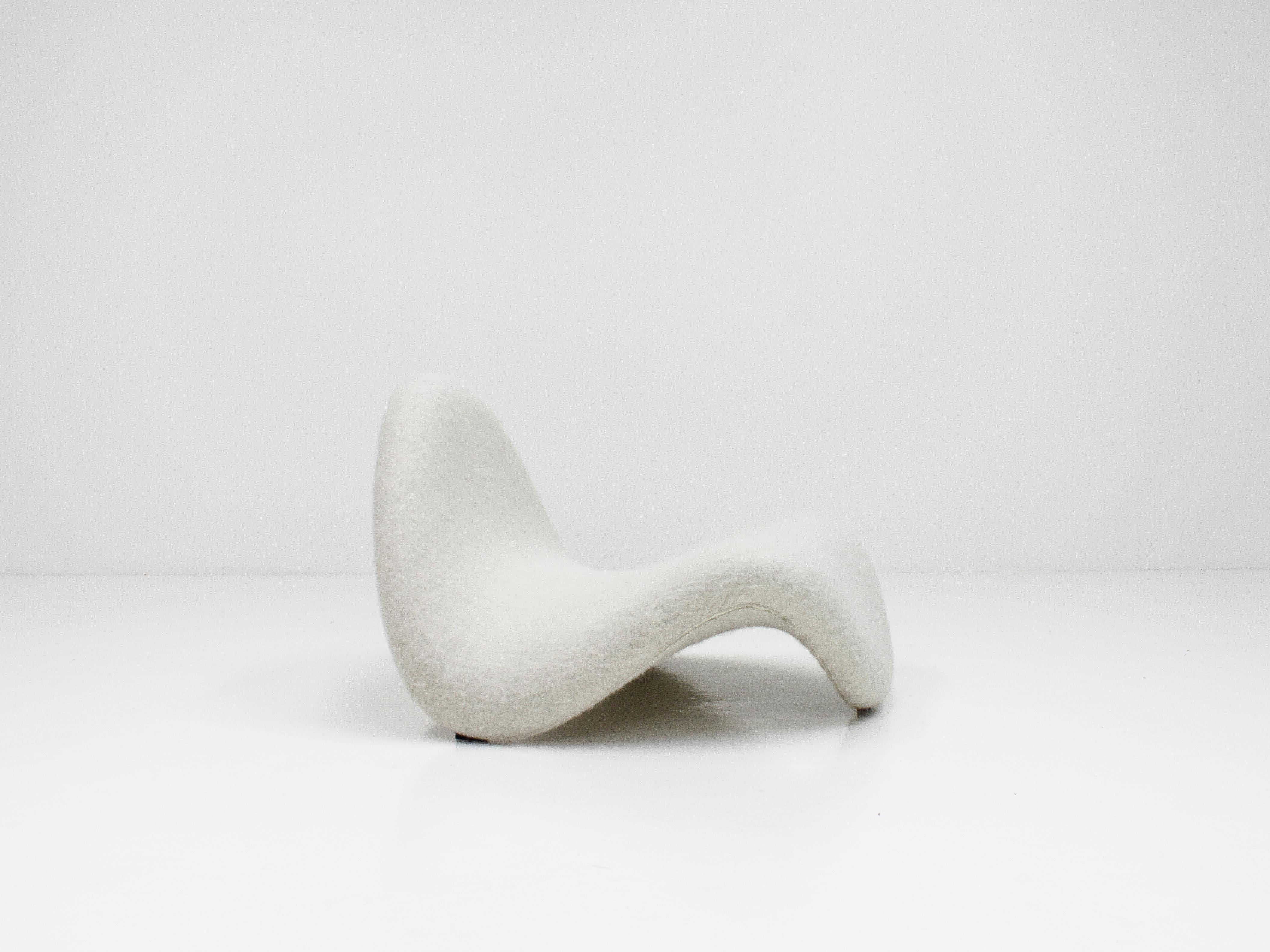 First Edition Pierre Paulin Tongue Lounge Chair in Pierre Frey, Artifort, 1960s 3