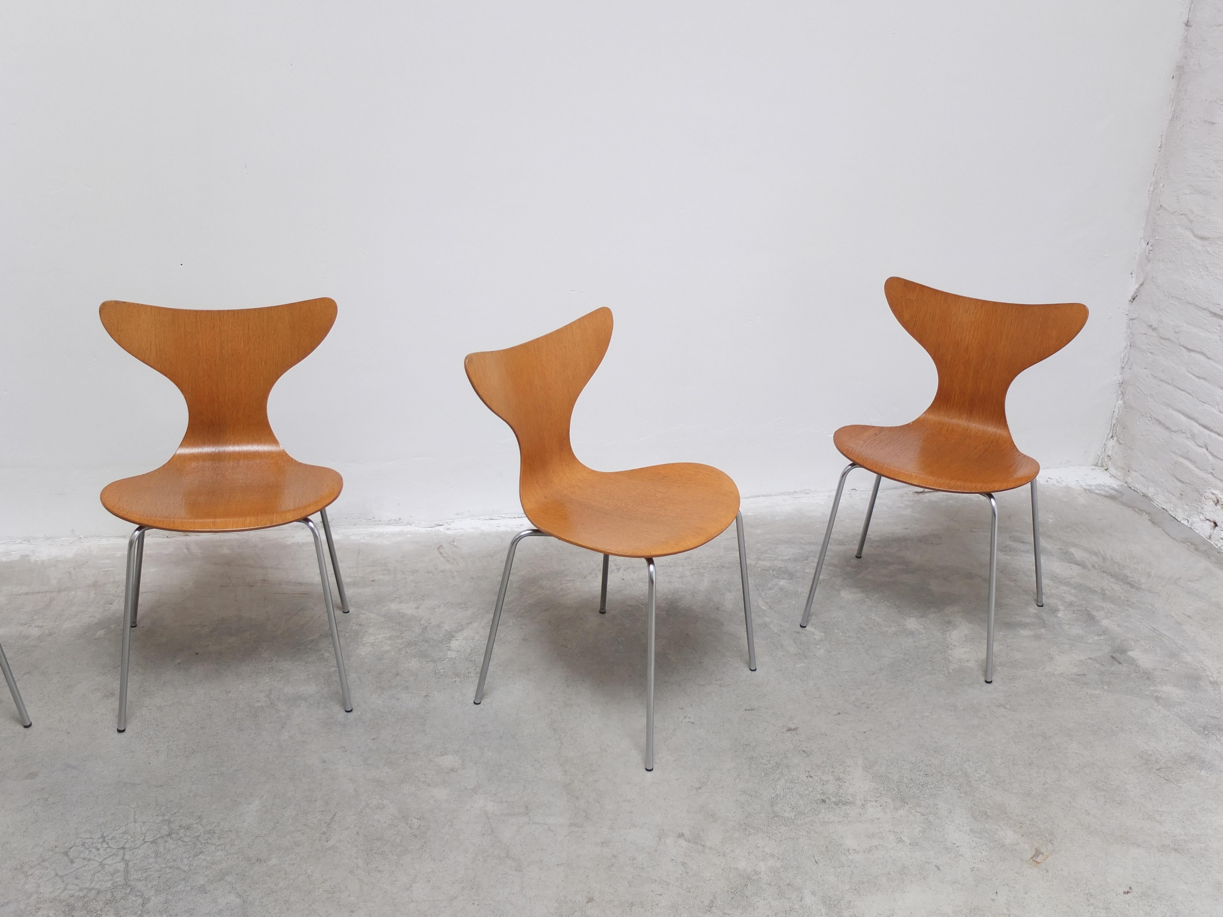 Ensemble de 4 chaises 