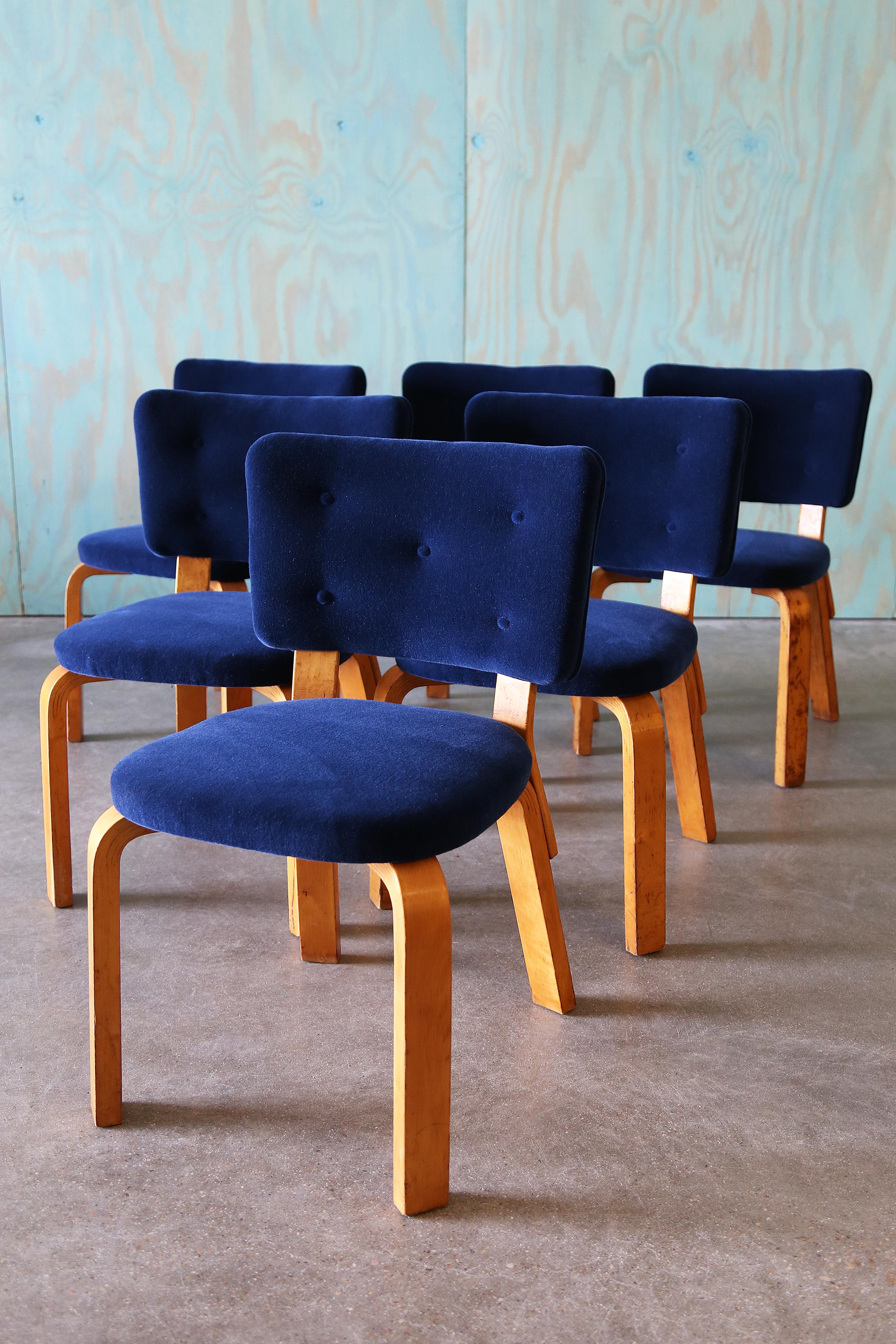 1ª Edición Juego de 6 sillas Alvar Aalto para FinSven Model 62, 1934 Moderno de mediados de siglo en venta
