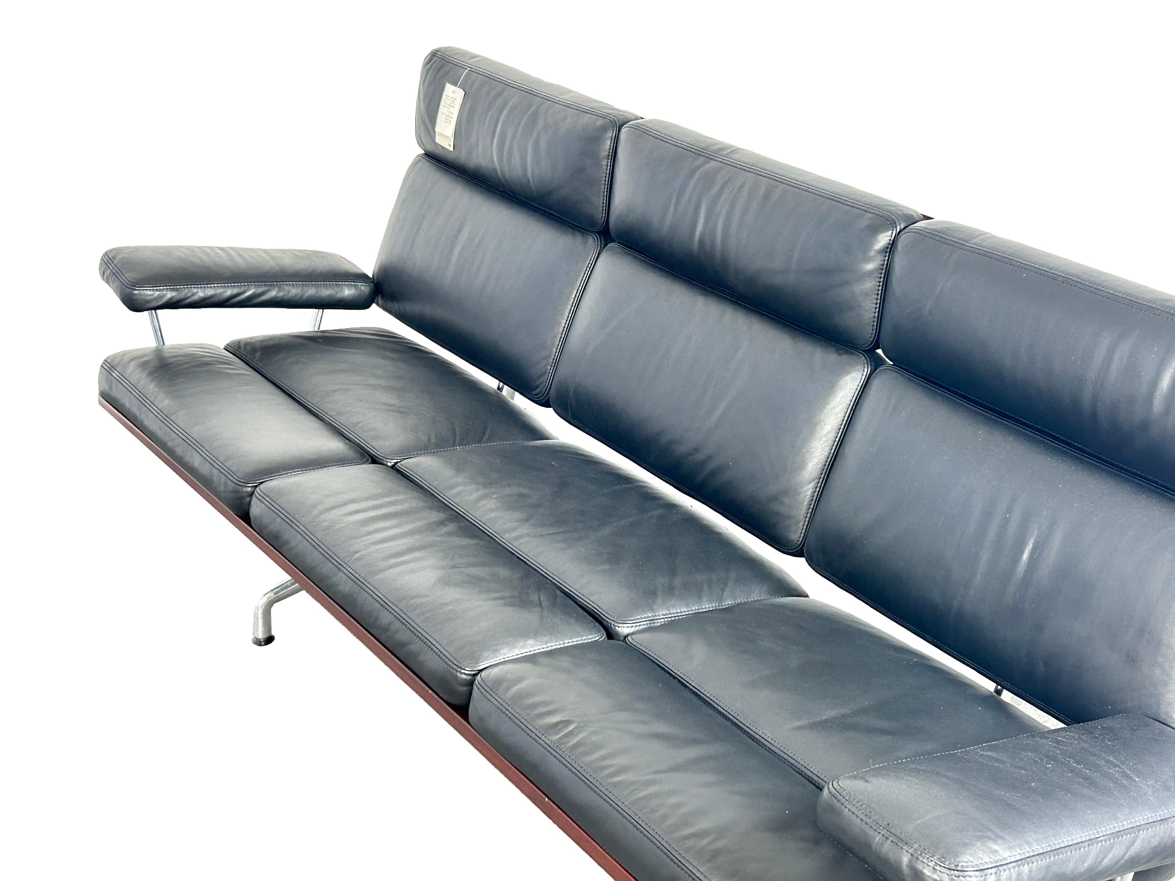 1st Edition Softpad Sofa ES108 Designed by Charles & Ray Eames, 1984 2