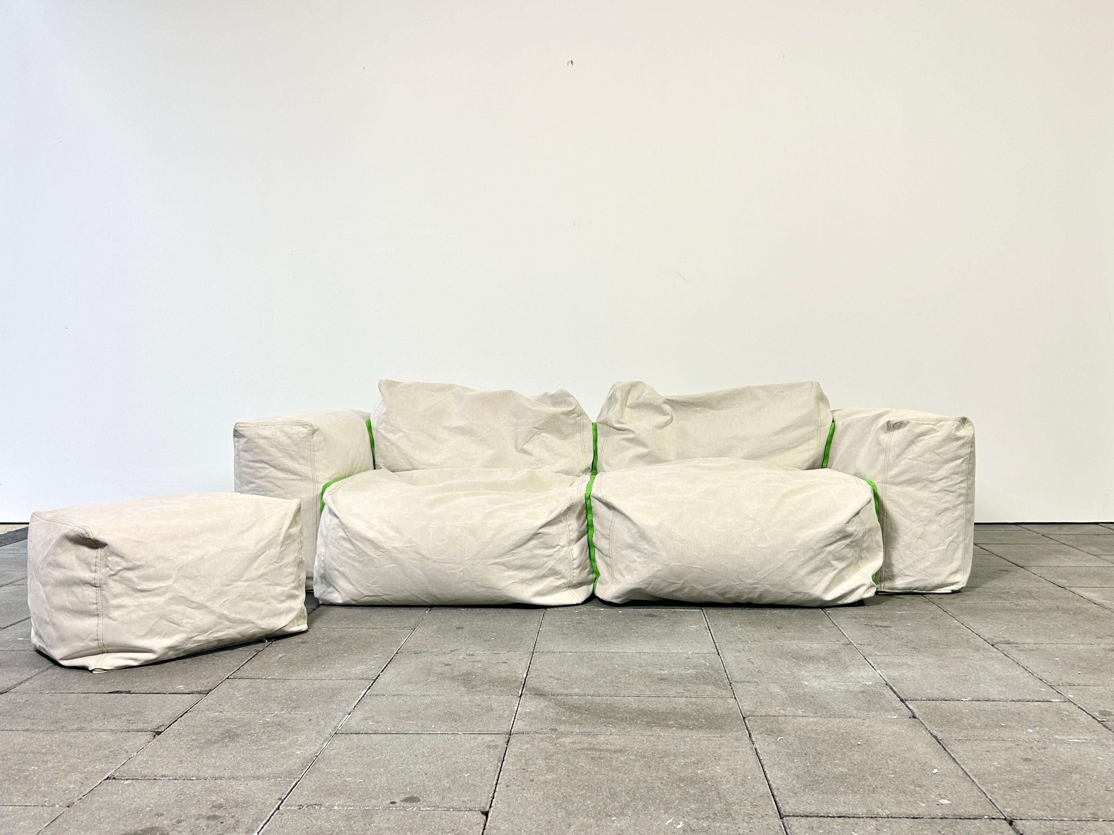 1st edition Superoblong sectional Sofa

designed by Jasper Morrison for Cappellini, Italy

Jasper Morrison creates his furniture with a light touch and yet perfectionally functional. There’s no need for him for manierism and yet he has a unique