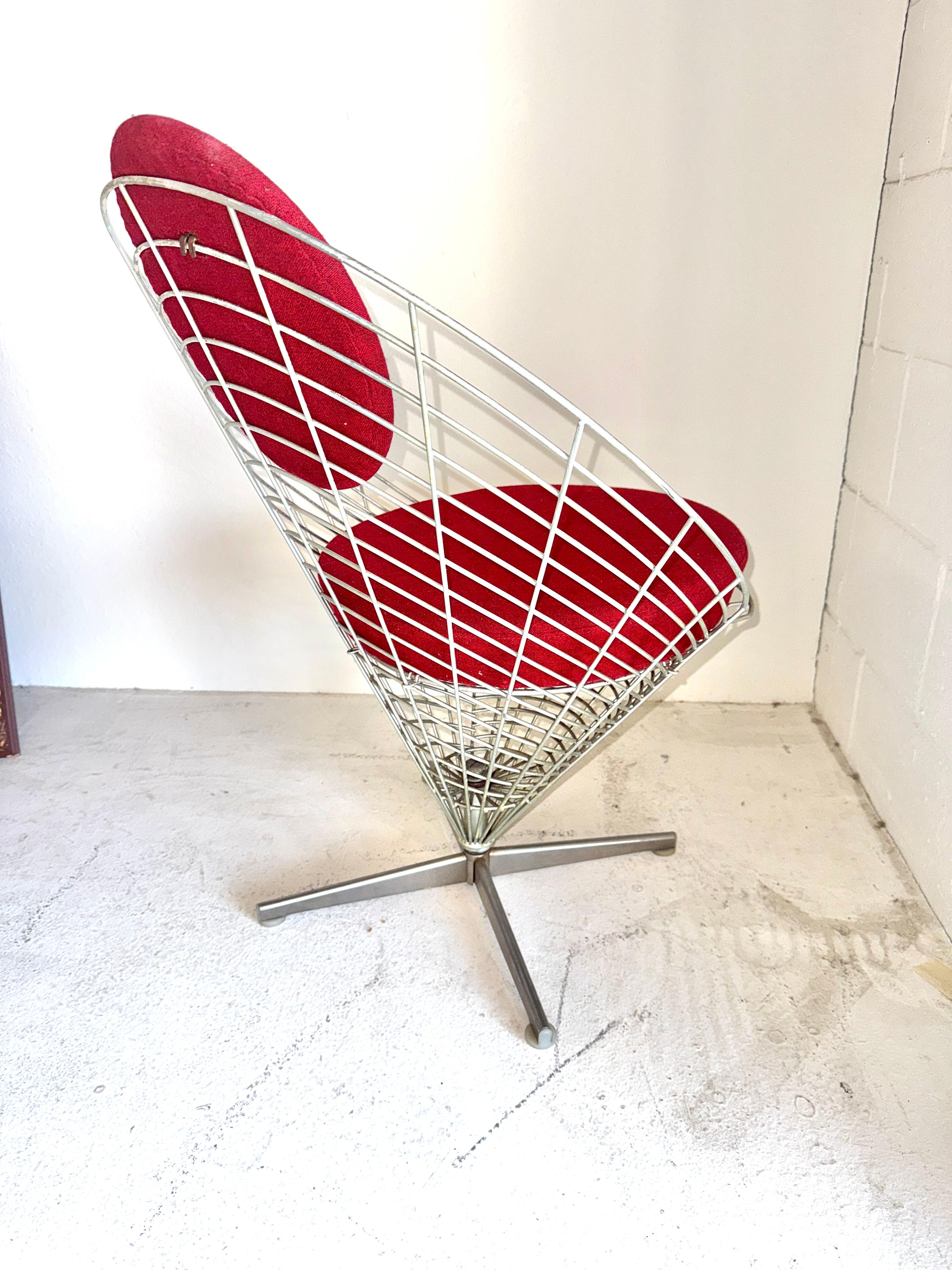 Danois 1ère édition de la chaise cône Verner Panton K2 pour Plus-Linje Denmark en vente