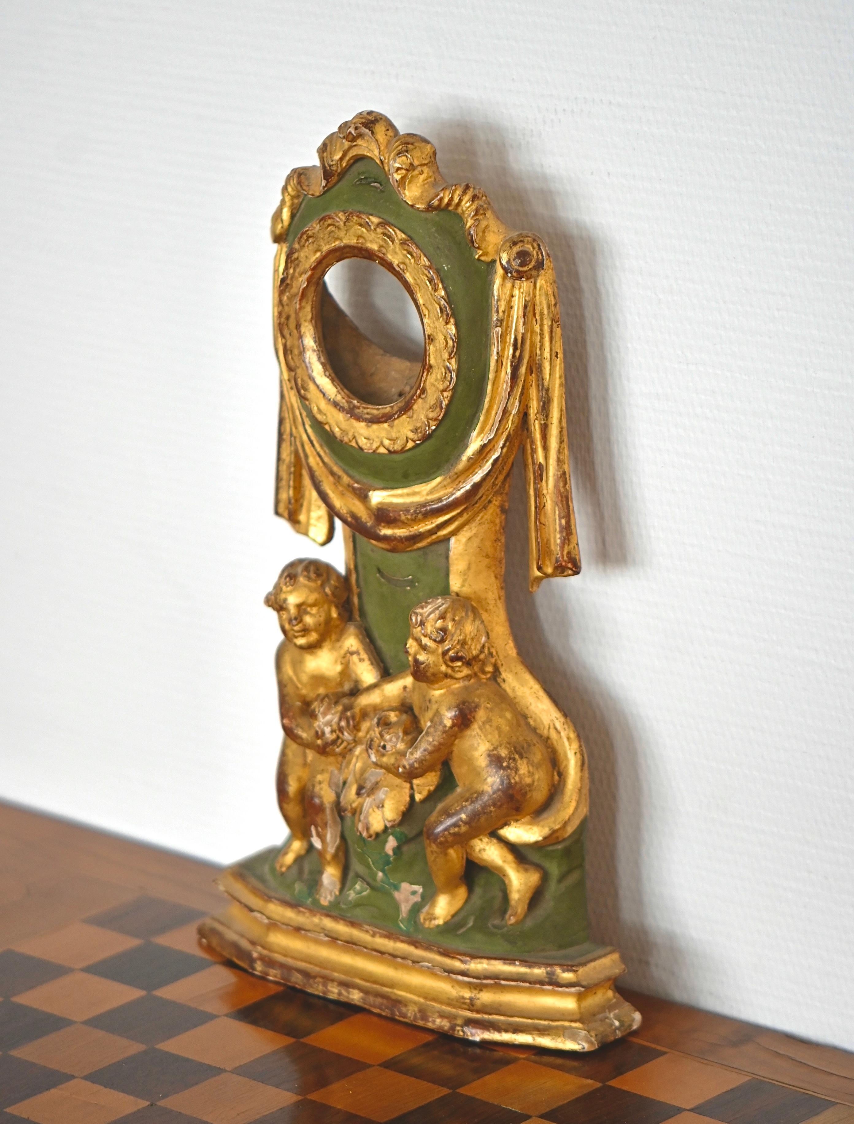 Stile impero Porta orologi 1° Impero in Wood Wood dorato con foglia d'oro in vendita