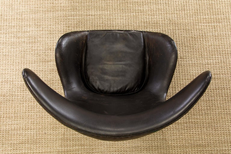 1st-Gen 1958 Arne Jacobsen Egg Chair for Fritz Hansen w Original Leather, Signed For Sale 11