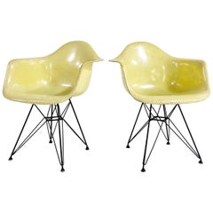 Vintage 1st Generation Charles and Ray Eames Dar Chairs, Pair