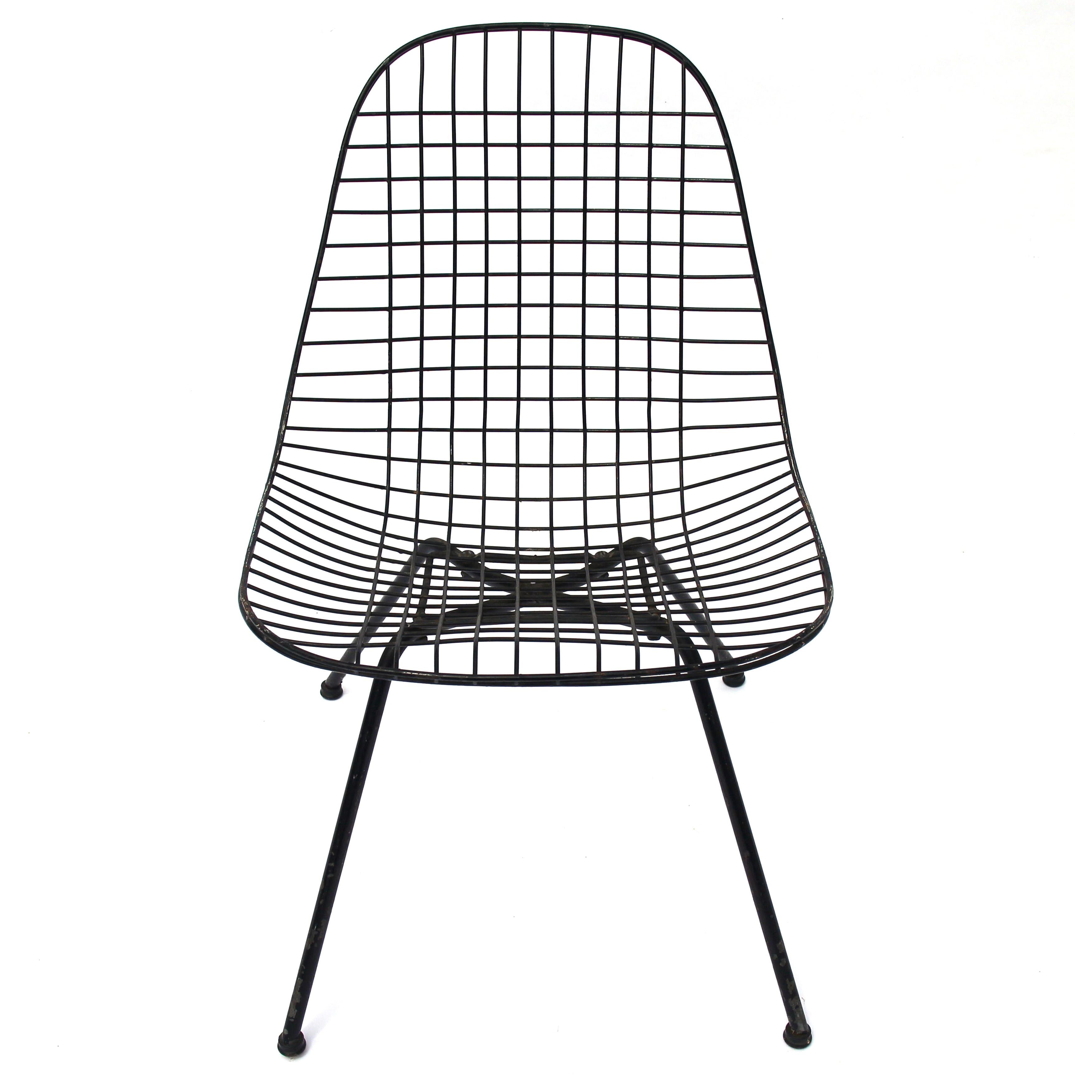 1st Generation Eames LKX Lounge Wire Mesh Side Chair 1951 For Sale 2
