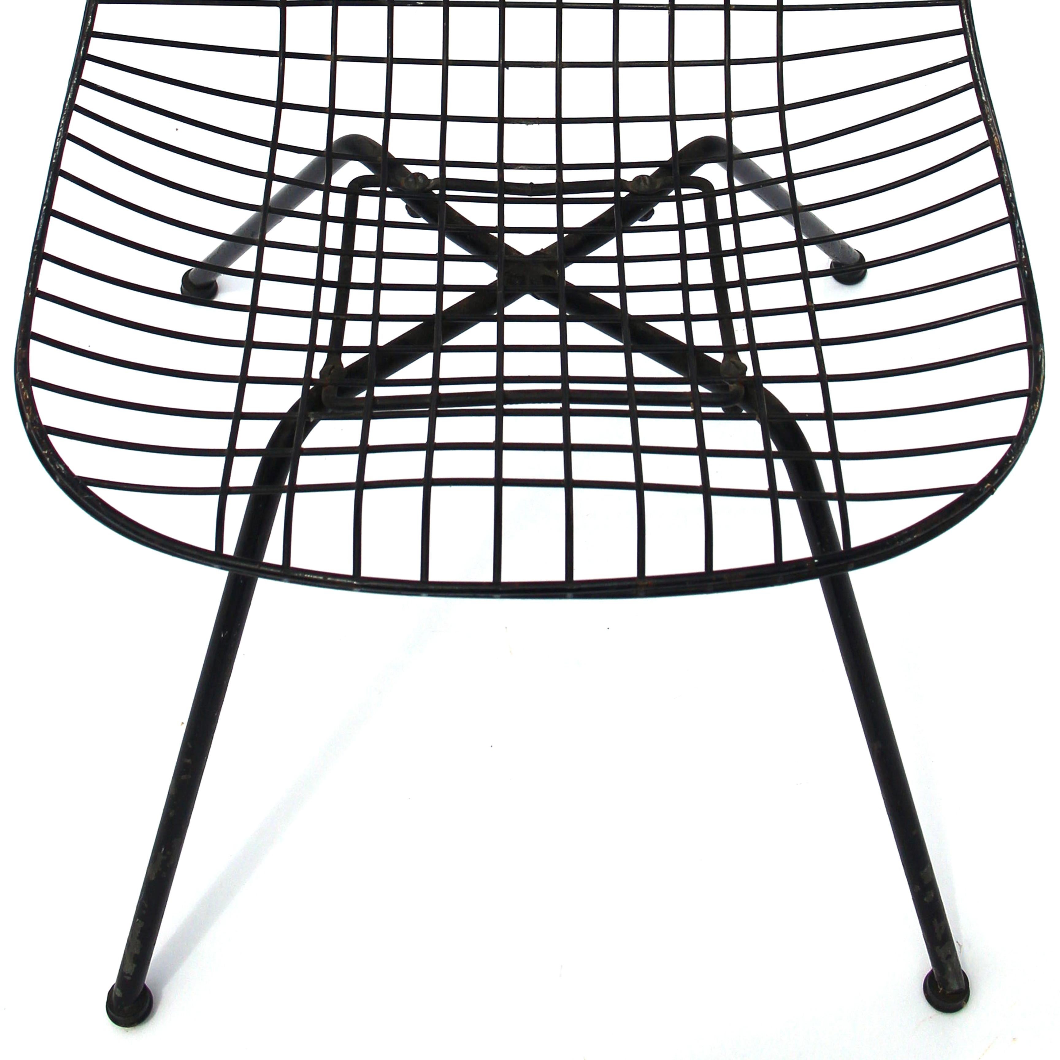 1st Generation Eames LKX Lounge Wire Mesh Side Chair 1951 For Sale 5