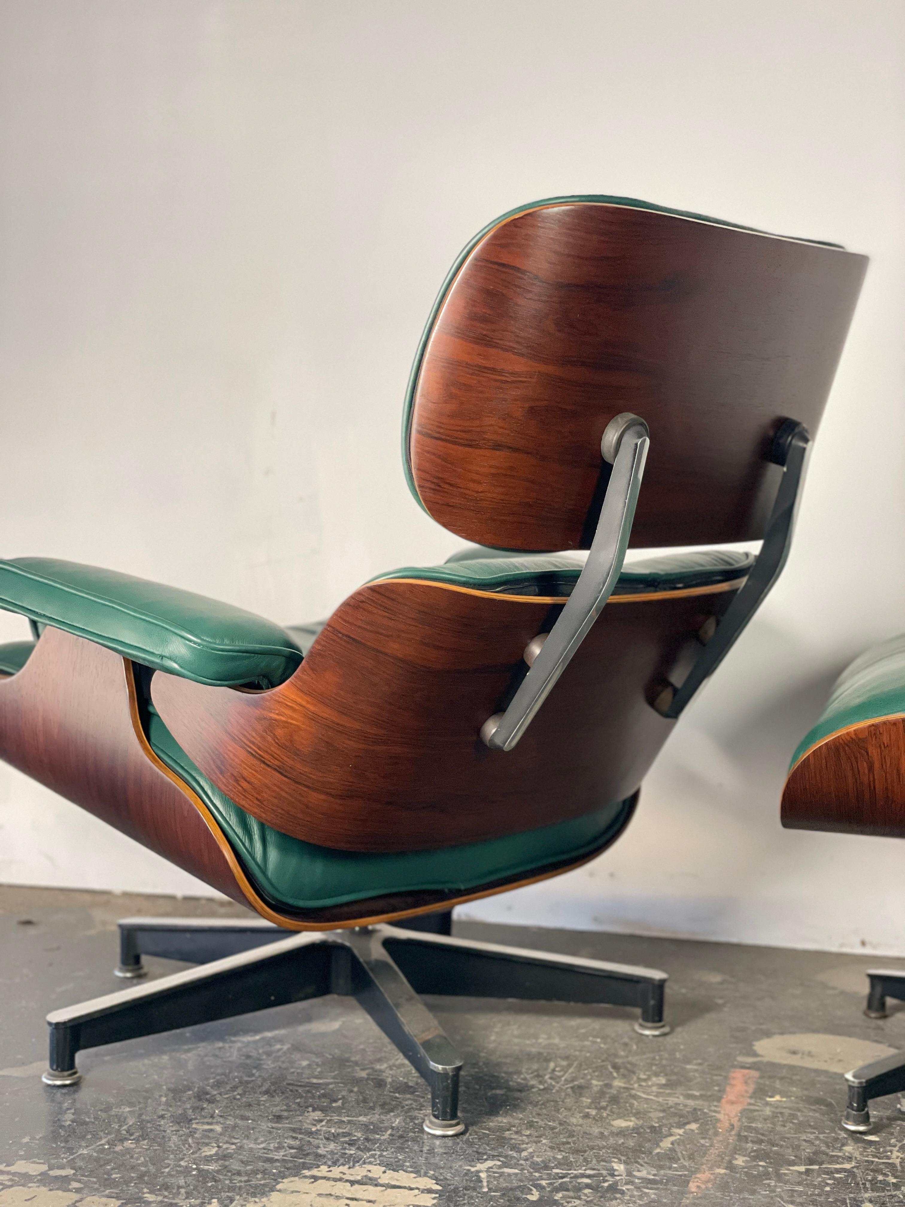 American 1st Generation Eames Lounge Chair and Ottoman in Hunter Green and Rosewood
