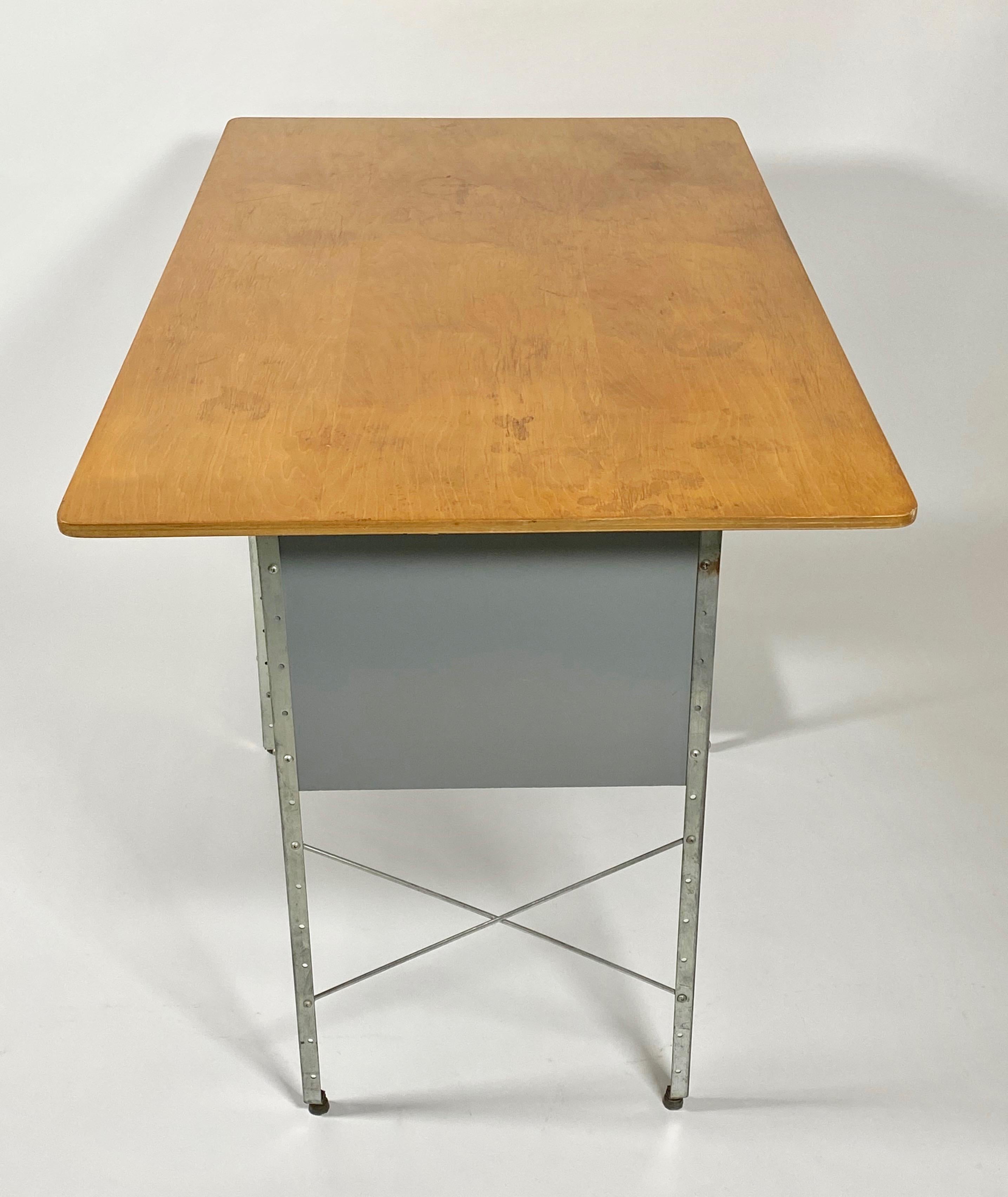 Steel 1st Generation ESU D-10-N Desk by Charles and Ray Eames