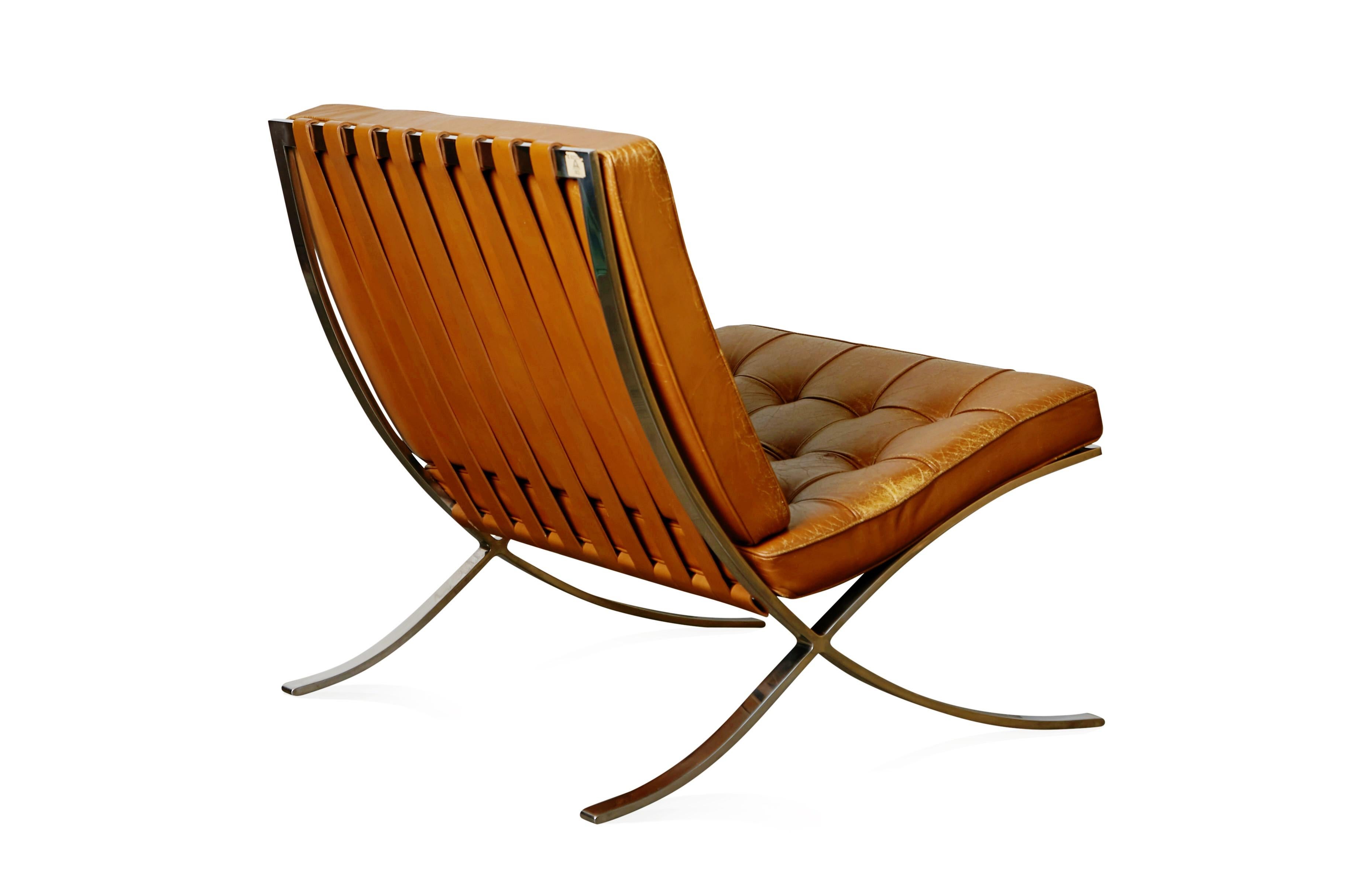 1st Generation Knoll Associates Barcelona Chair by Mies van der Rohe, Signed  In Good Condition In Los Angeles, CA
