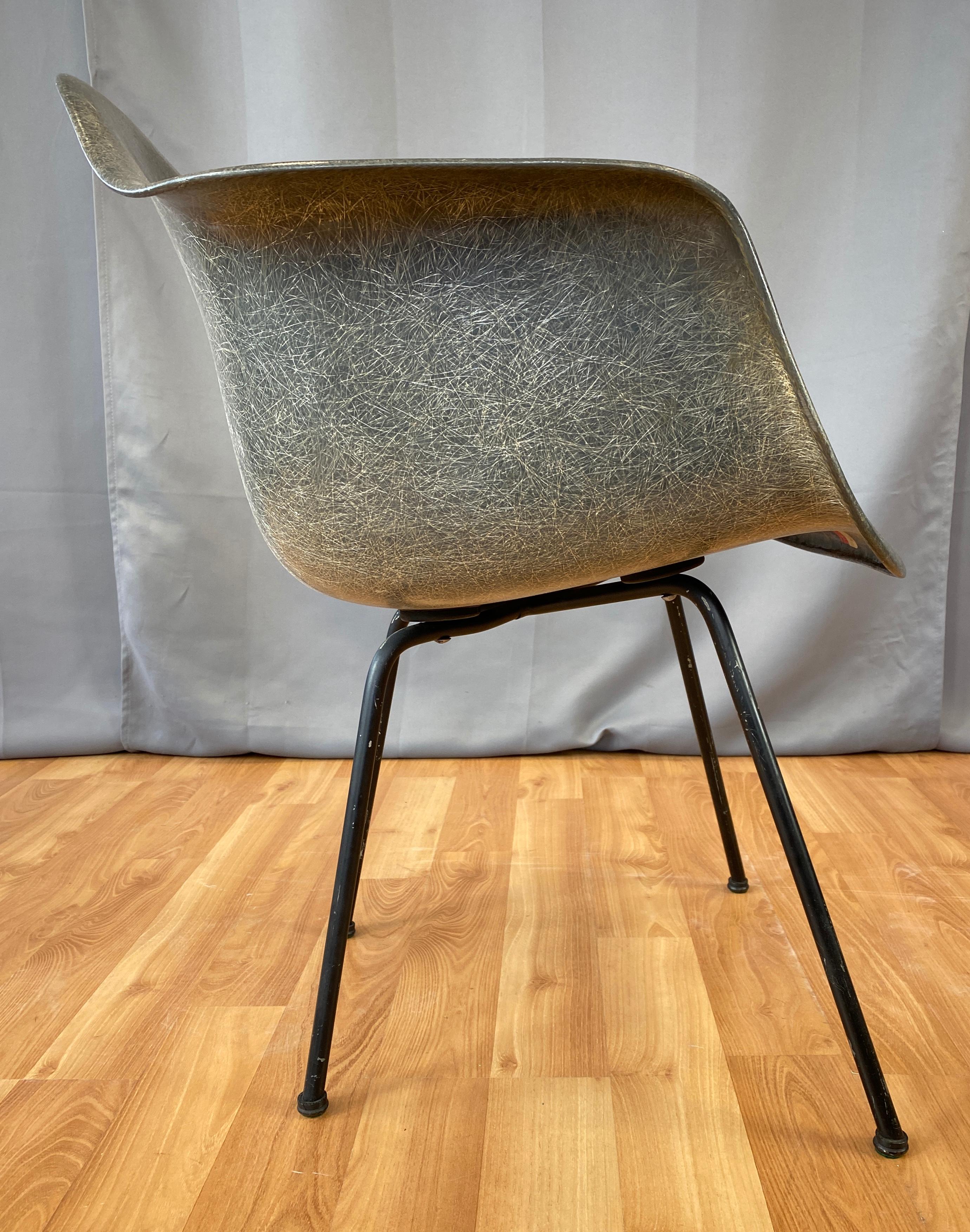 American 1st Generation Zenith Plastic Rope Edge Chair, Charles Eames for Herman Miller A